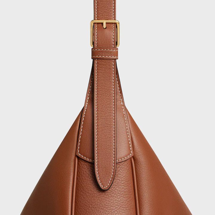 Celine o1bcso1str0126 117143FLH Size: OS / Shoulder Bag in Tan Size ONE SIZE - 4 Thumbnail