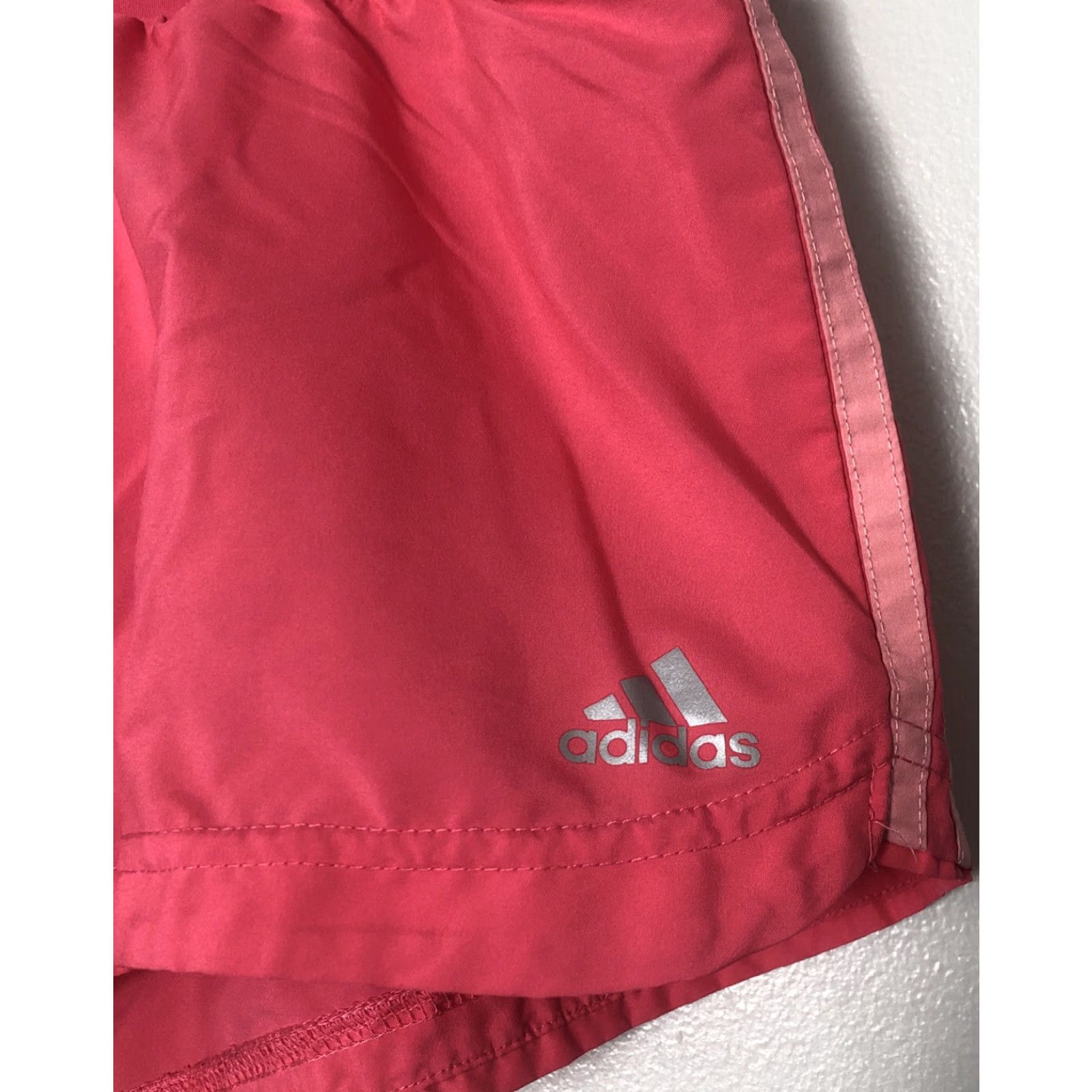 Adidas VINTAGE not specified; proceed with Adidas Womens Shorts Climacool Running Jogging Elastic Waist Pink Logo Size S Size 28" / US 6 / IT 42 - 2 Thumbnail