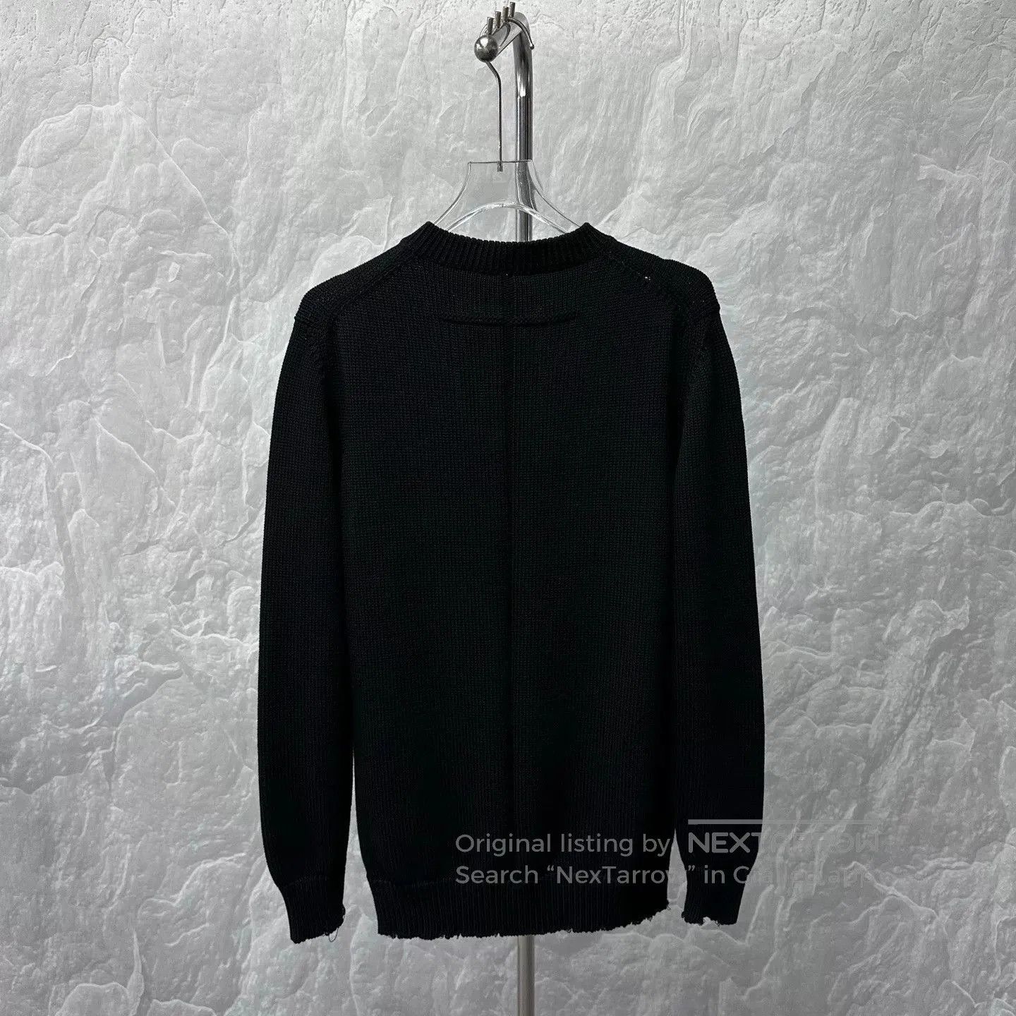 Givenchy givenchy logo distressed knitted sweater medium. Size US M / EU 48-50 / 2 - 2 Thumbnail