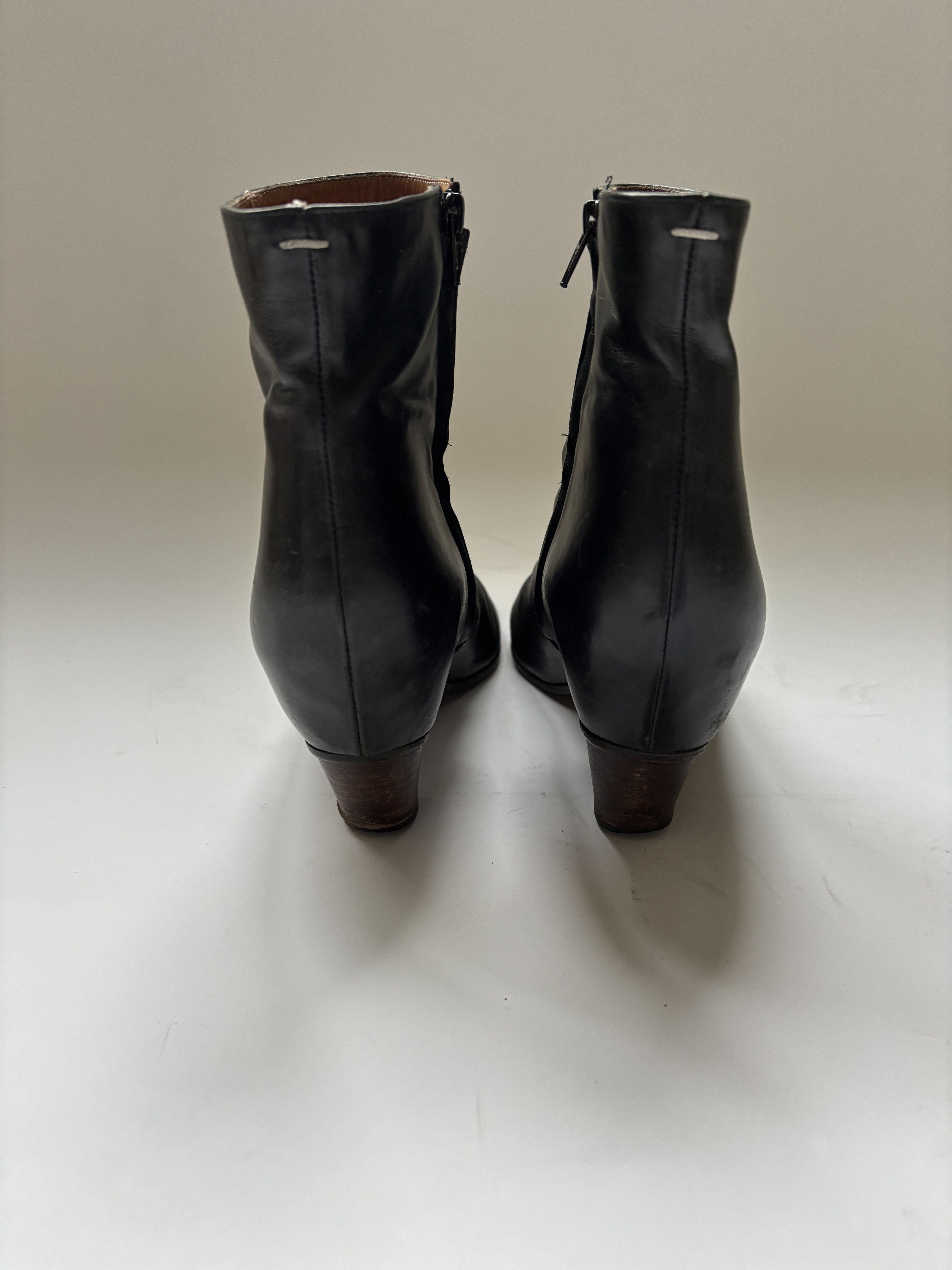 Maison Margiela ⚡️QUICK SALE⚡️Maison Margiela Black Leather Ankle Boots Size US 8 / IT 38 - 5 Thumbnail