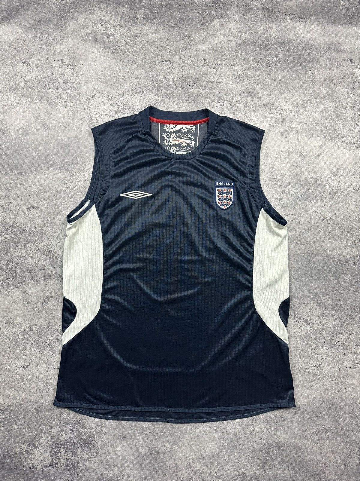 Umbro Vintage Y2K Umbro England Tank Top Soccer Jersey Mesh Size US XL / EU 56 / 4 - 1 Thumbnail
