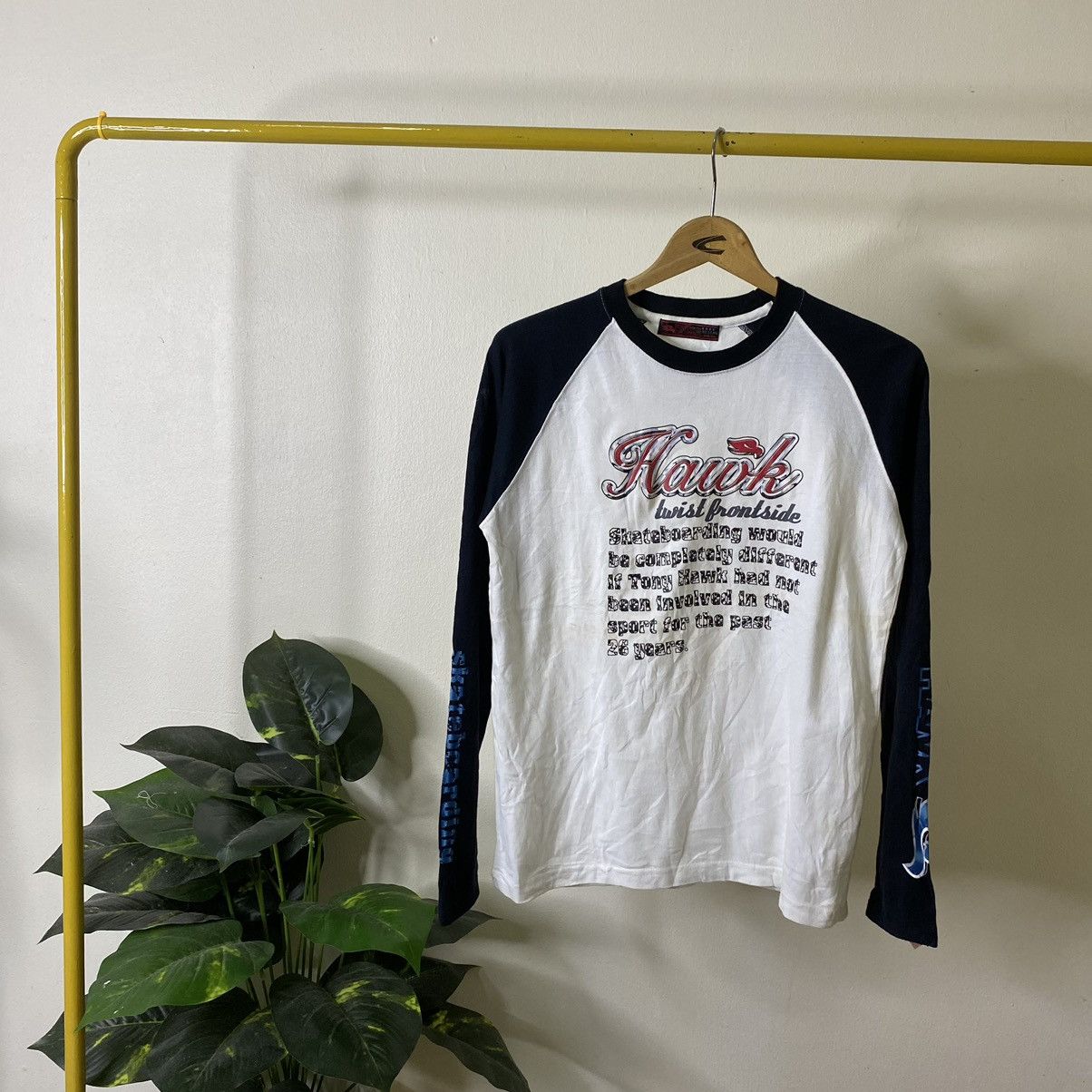 Tony Hawk Vintage Y2K Tony Hawk Skateboard Skater LS T Shirt Size US S / EU 44-46 / 1 - 1 Thumbnail