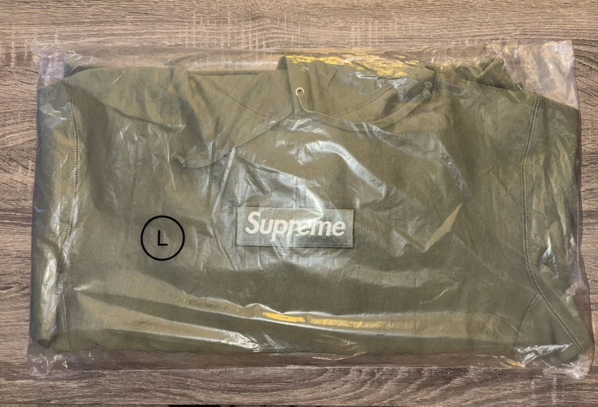 Supreme Supreme Box Logo Hooded Sweatshirt FW25 Light Olive Size US L / EU 52-54 / 3 - 2 Thumbnail