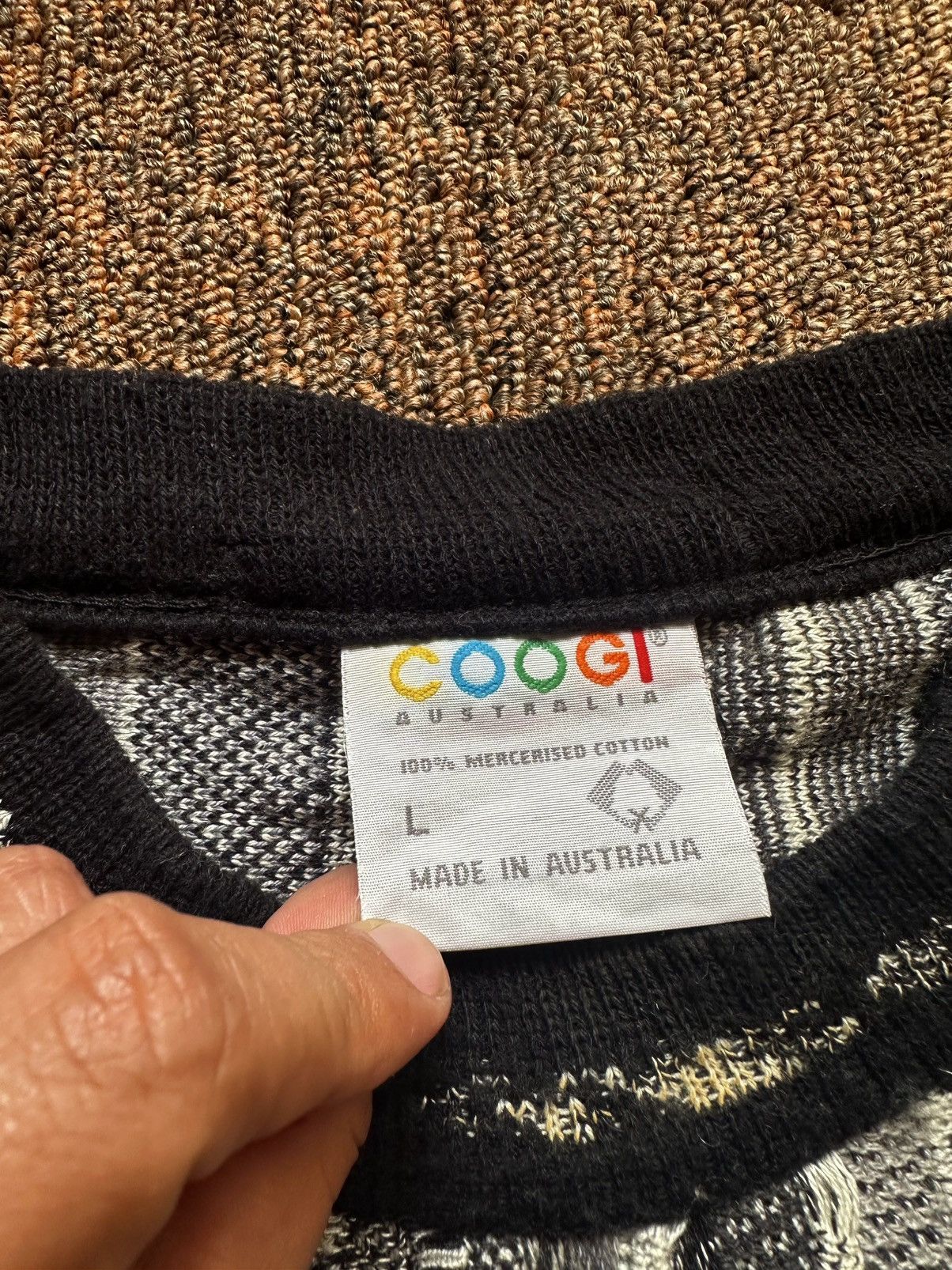 Coogi COOGI Australia Mercerized 3D Knit Sweater Black Grey Size L Size US S / EU 44-46 / 1 - 6 Thumbnail