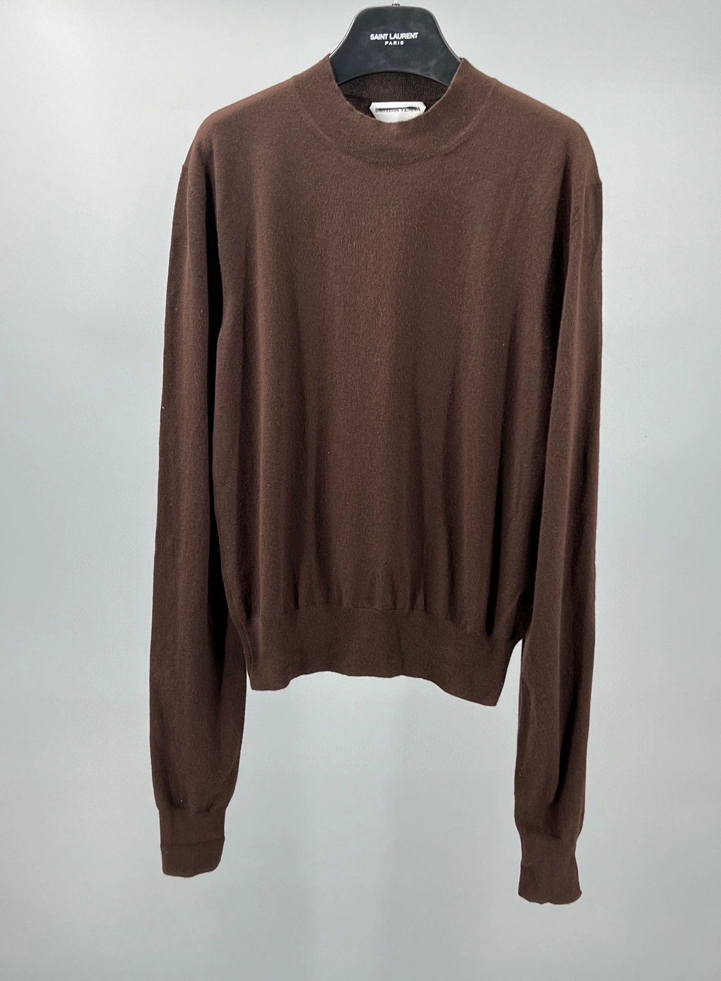 Bottega Veneta brown cashmere blend pullover sweater for men Size US S / EU 44-46 / 1 - 1 Thumbnail