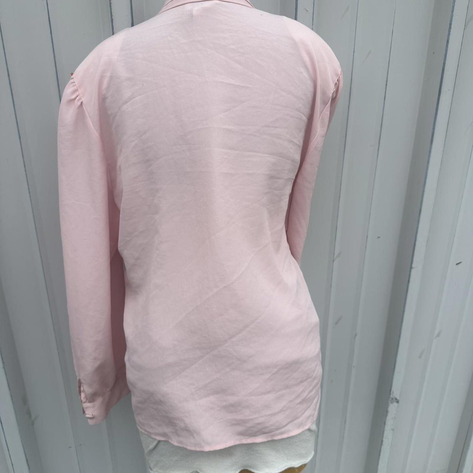 Other vintage blouse with pearl buttons and ruffle detail blouse Size L / US 10 / IT 46 - 4 Thumbnail
