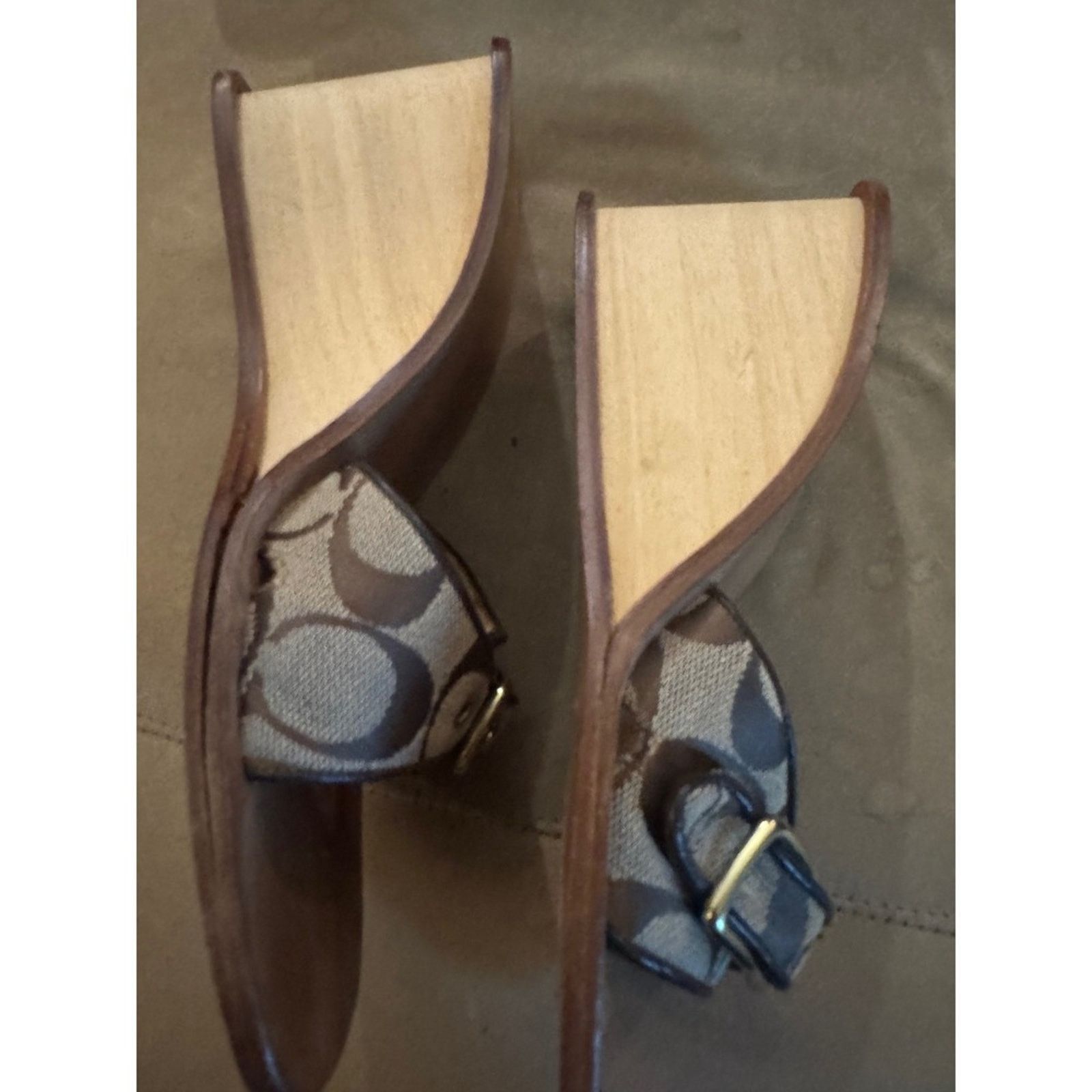 Coach Coach Monogram Wedge Sandals 2000s Y2K Brown Logo Size 7.5 Size US 7.5 / IT 37.5 - 5 Thumbnail