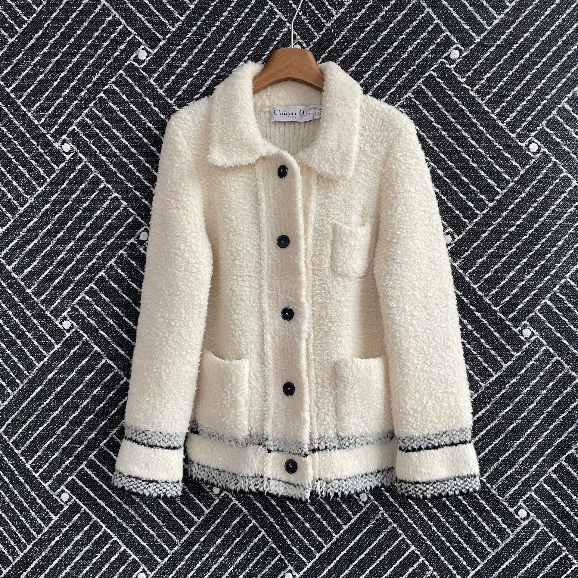 Dior DIOR Caro SS22 Women's Beige WoolBlend Lapel Jkt S Size S / US 4 / IT 40 - 1 Thumbnail