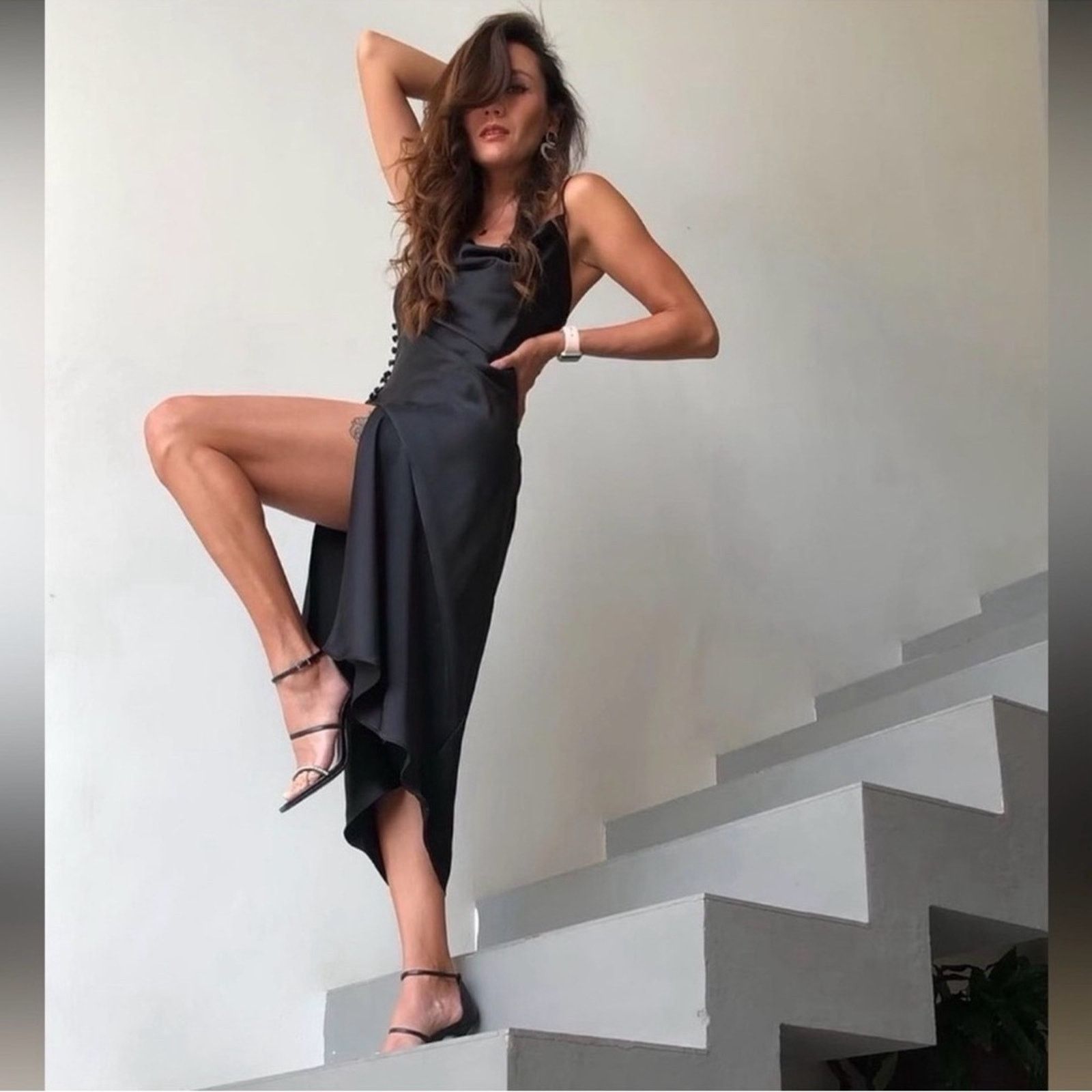 Zara New Zara Chic Black Maxi Dress with Button Detail size XS Size XS / US 0-2 / IT 36-38 - 2 Thumbnail