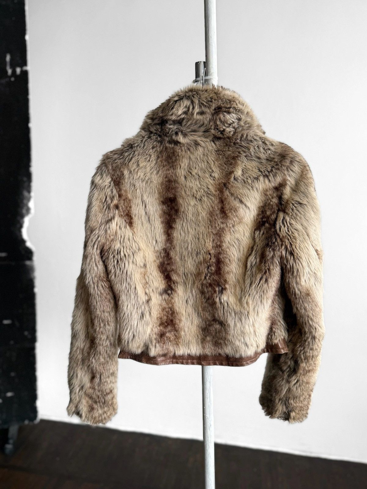 River Island River Island Vintage Wmns Faux Fur Short Jacket Brown Beige Size S / US 4 / IT 40 - 4 Thumbnail