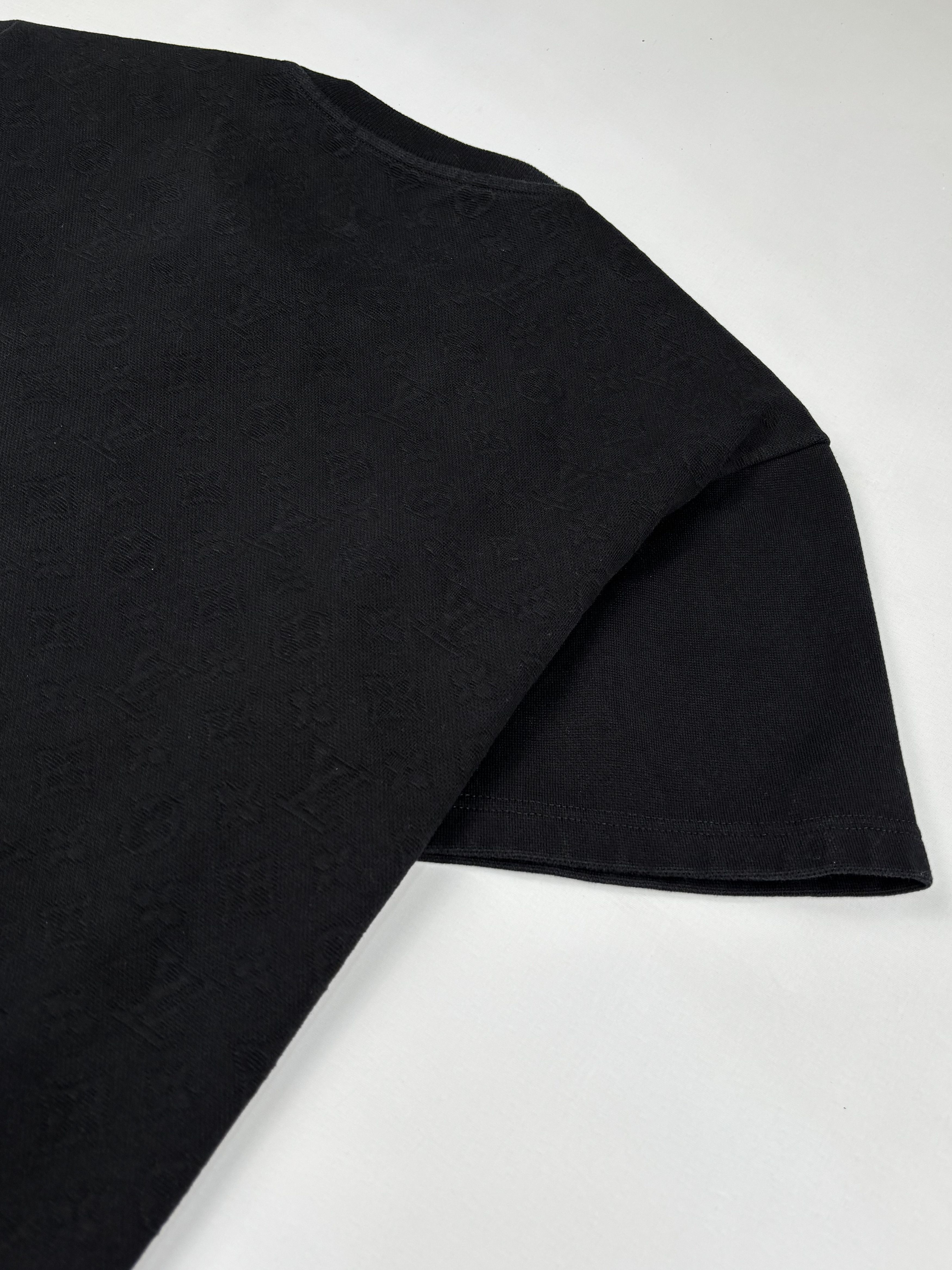 Louis Vuitton S/S 2024 Monogram Pocket T-Shirt Size US L / EU 52-54 / 3 - 7 Thumbnail