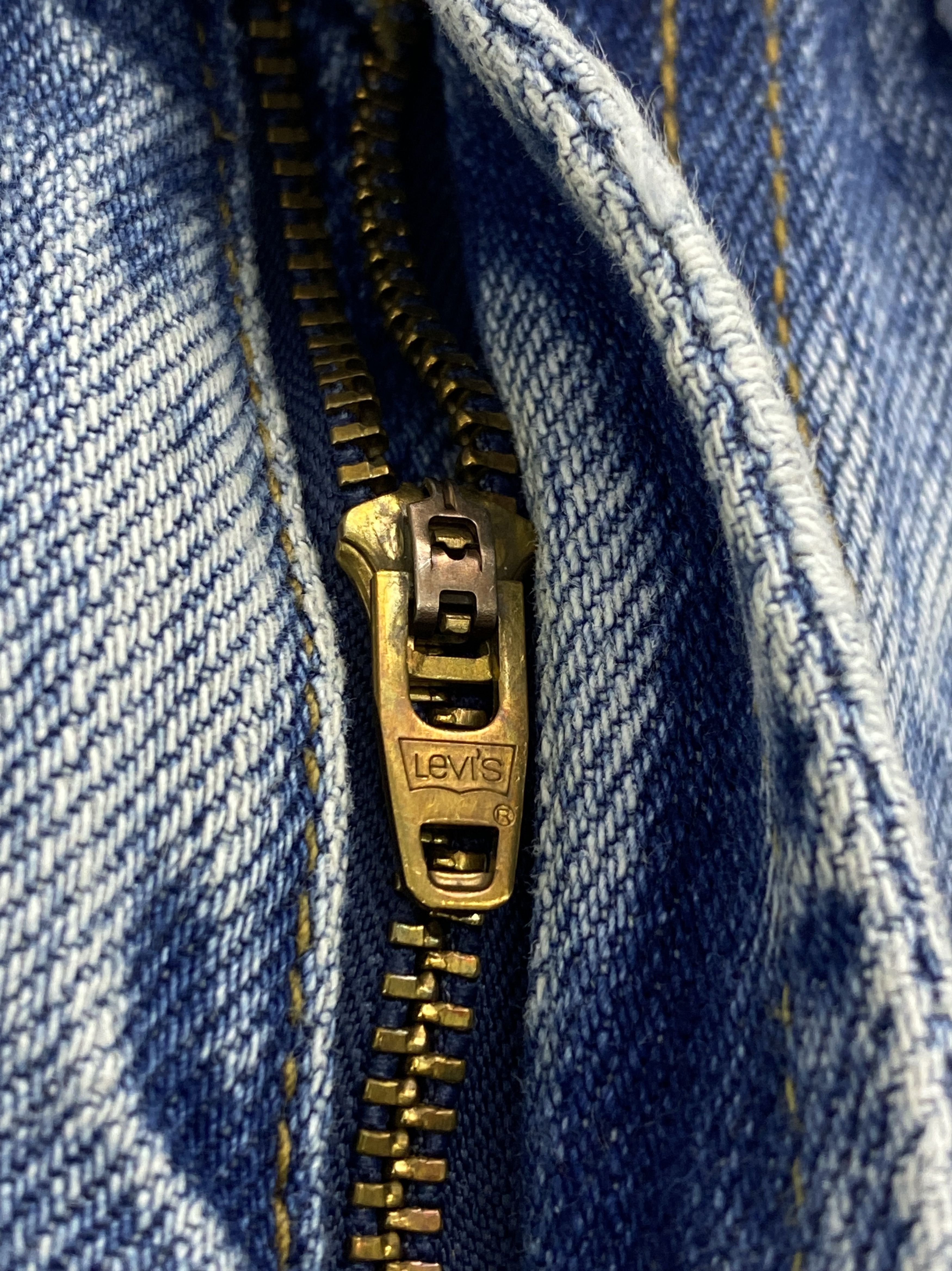 Levi's × Vintage Light Blue Vintage Levis 505 Jeans Size US 29 - 12 Thumbnail
