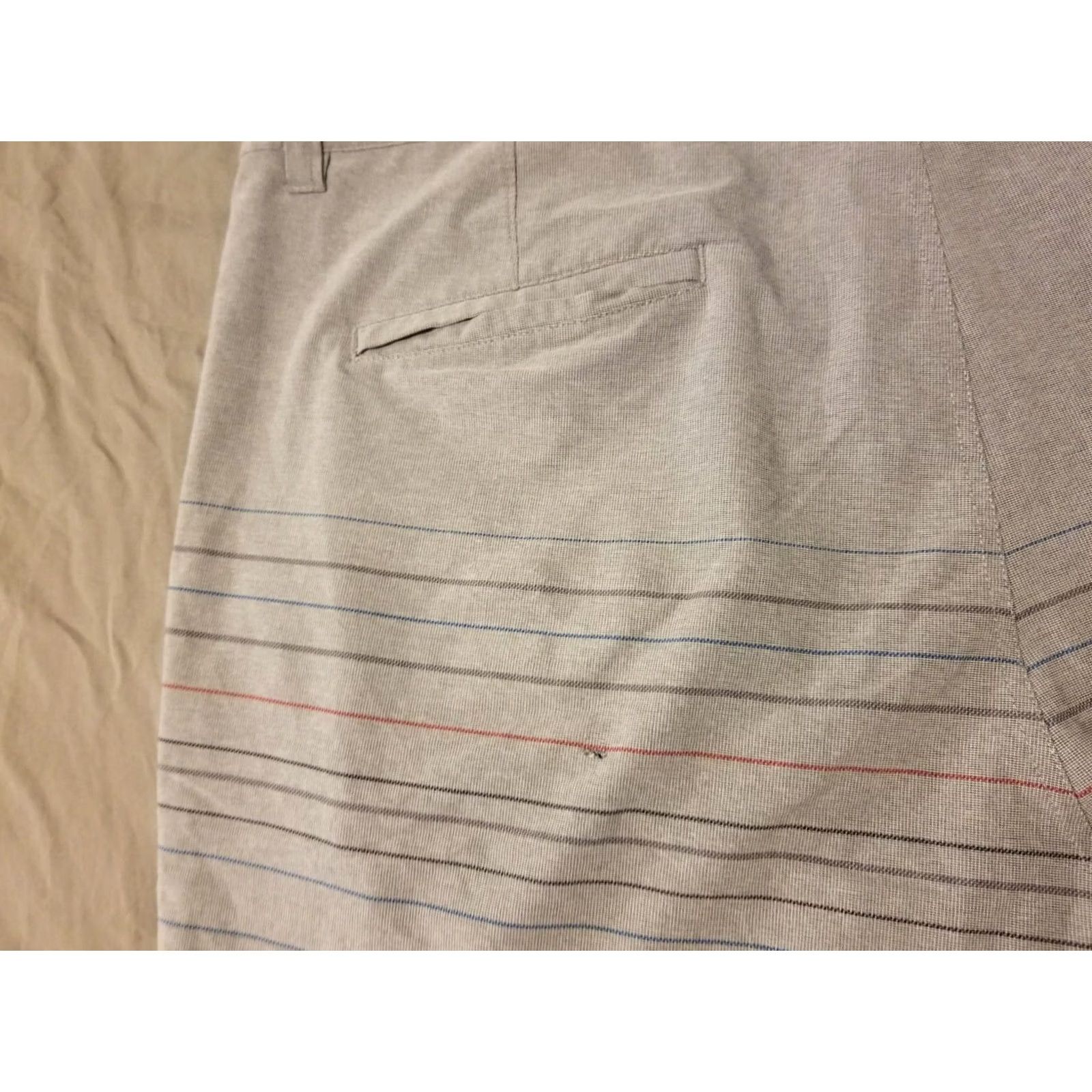 TravisMathew VINTAGE Travis Mathew Shorts 42 Gray Athletic Stretch Mens Shorts Athletic Mens Gray 42 Travis Mathew Size US 42 / EU 58 - 2 Thumbnail