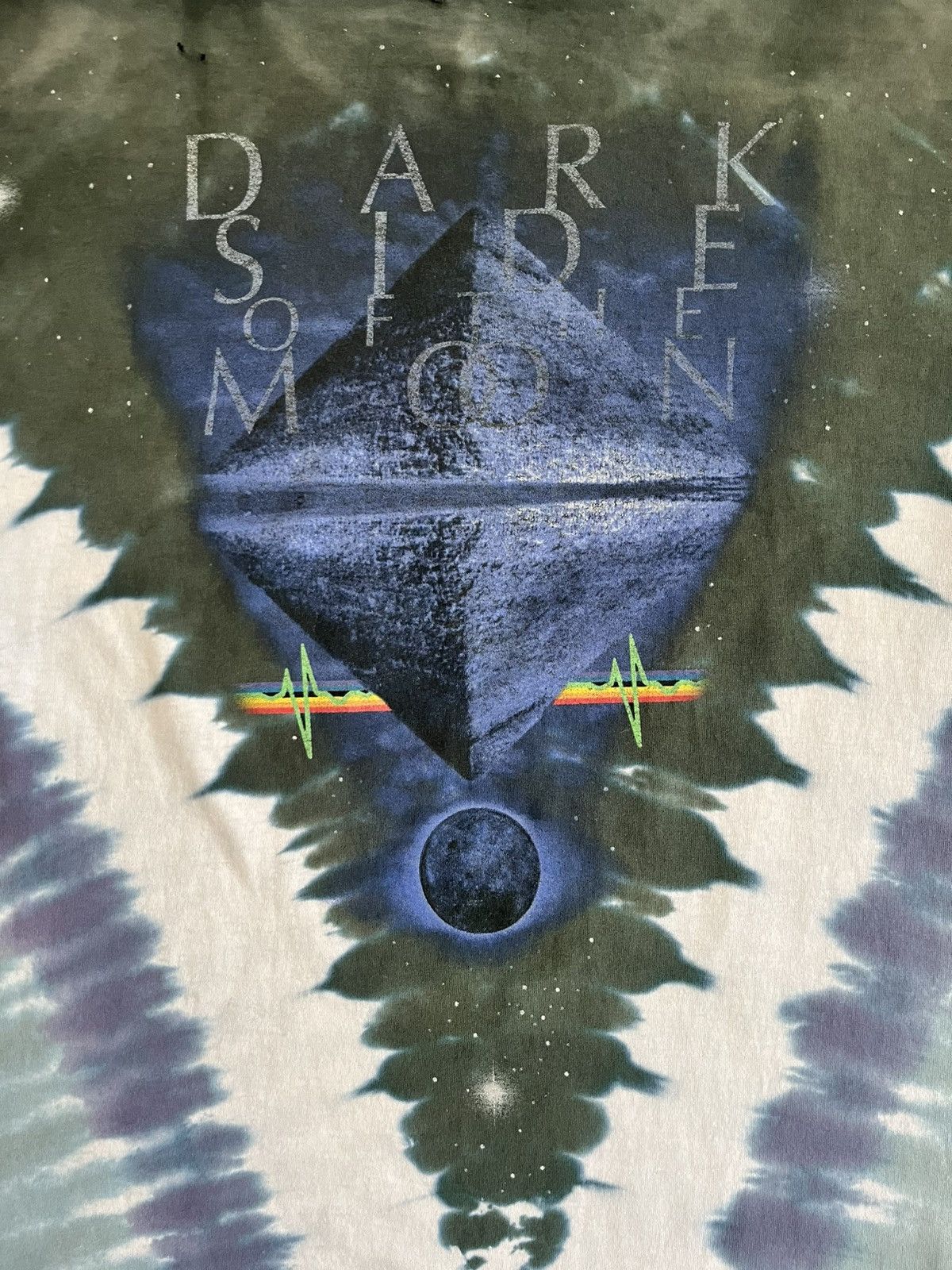 Liquid Blue Vintage Thrashed Pink Floyd Dark Side of the Moon Tee Size US XL / EU 56 / 4 - 7 Thumbnail