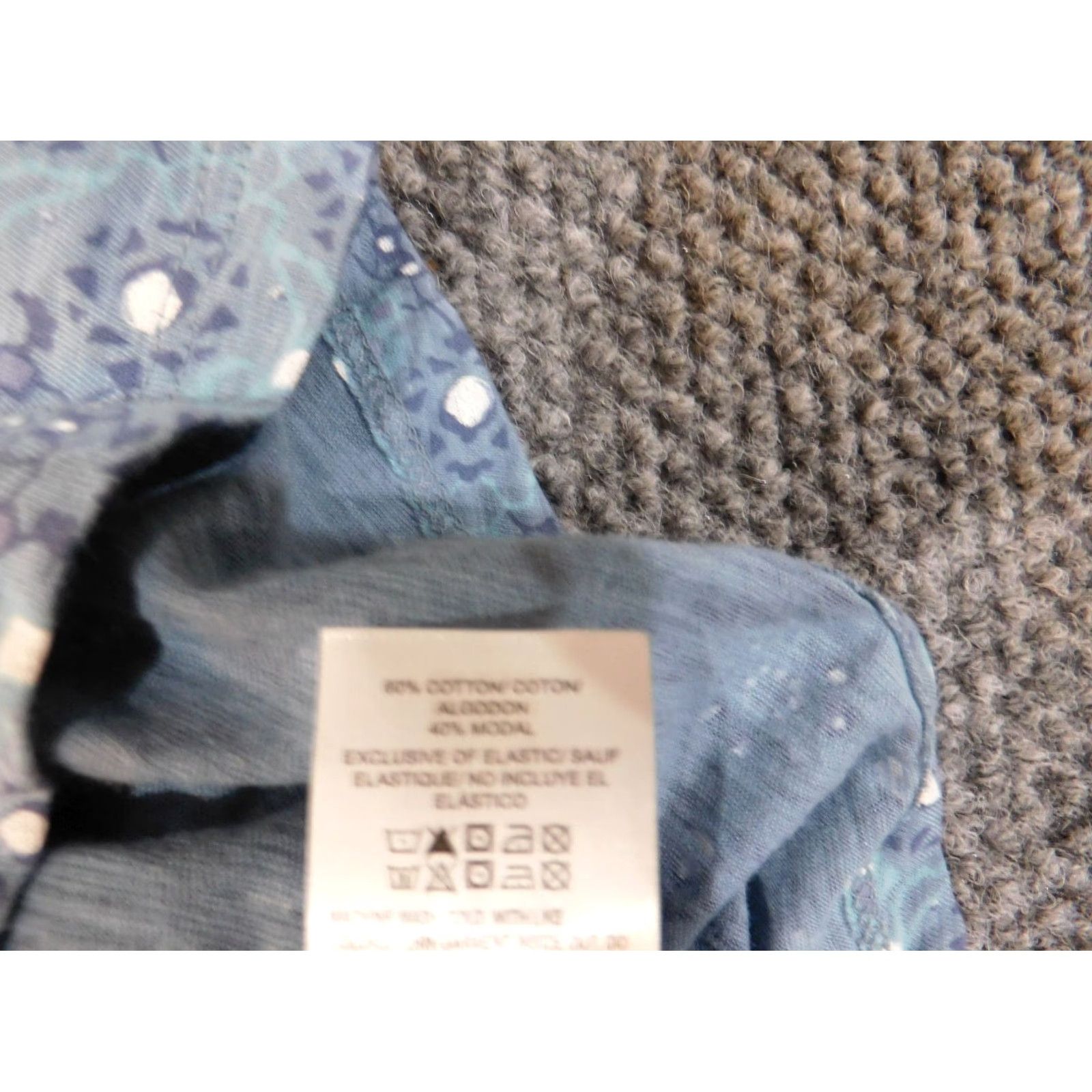 Lucky Brand Lucky Brand Blouse Shirt Womens M Blue Geometric Knit Cotton Polyester V-Neck Pullover Casual Short/Long Sleeve Size M / US 6-8 / IT 42-44 - 7 Thumbnail