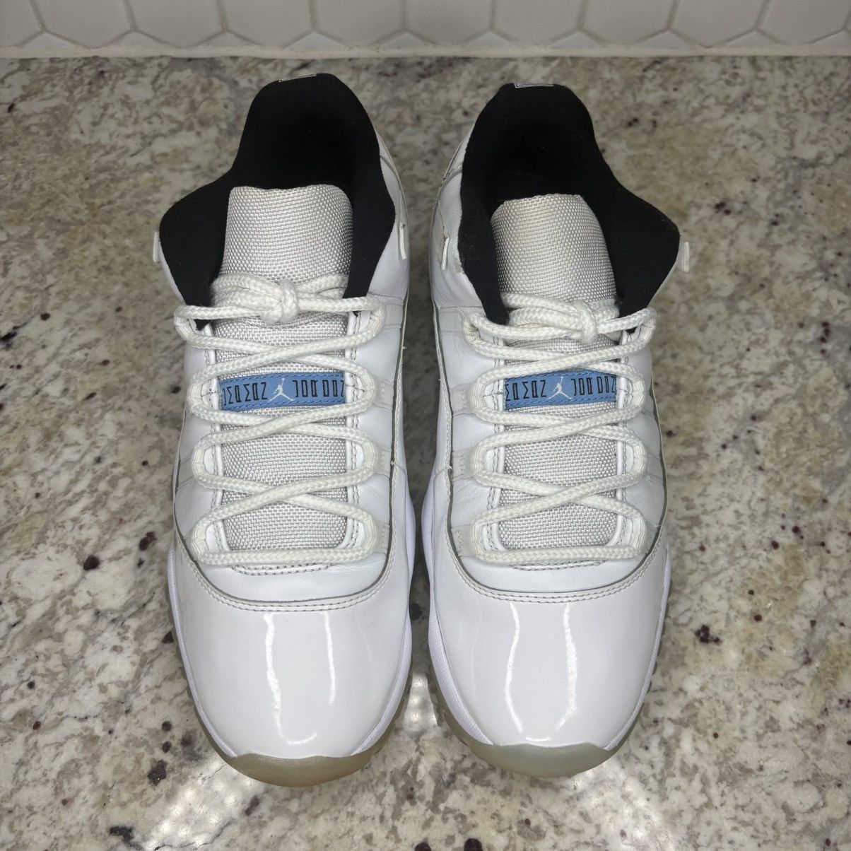 Jordan Brand Size 10-Jordan 11 Retro Low Legend Blue worn no box Size US 10 / EU 43 - 6 Thumbnail