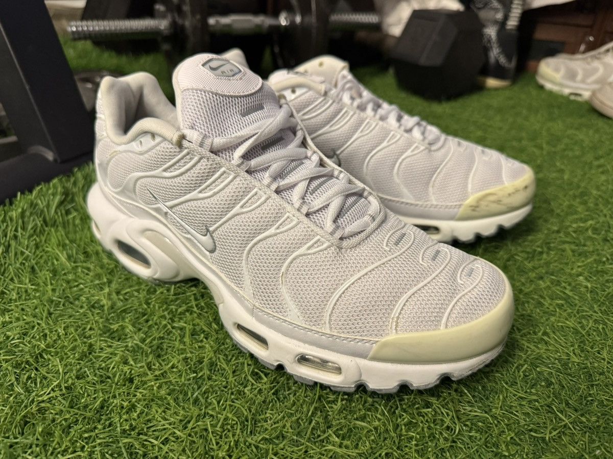 Nike Nike Air Max Plus Sneakers - White Size US 9 / EU 42 - 1 Thumbnail