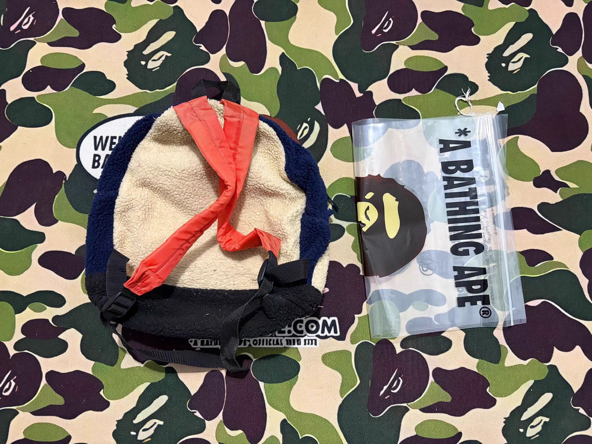 Bape BAPE Plush Fleece Backpack Size ONE SIZE - 2 Thumbnail