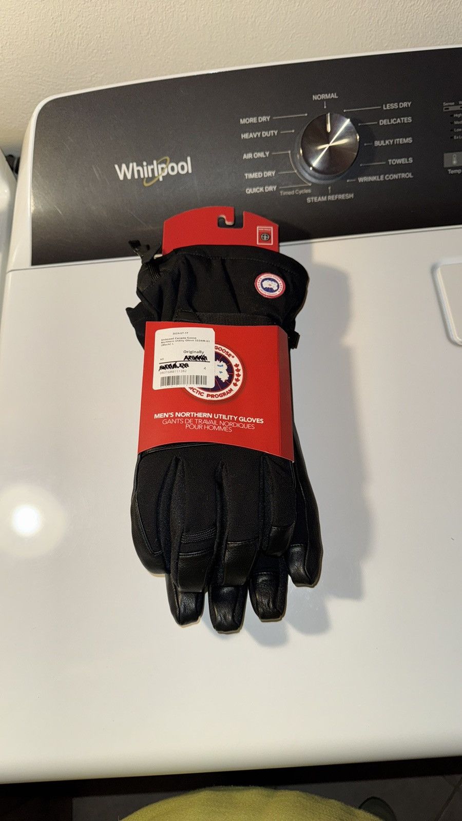Canada Goose Canada Goose northern utility glove 5154M-61 black S NWT Size ONE SIZE - 3 Thumbnail