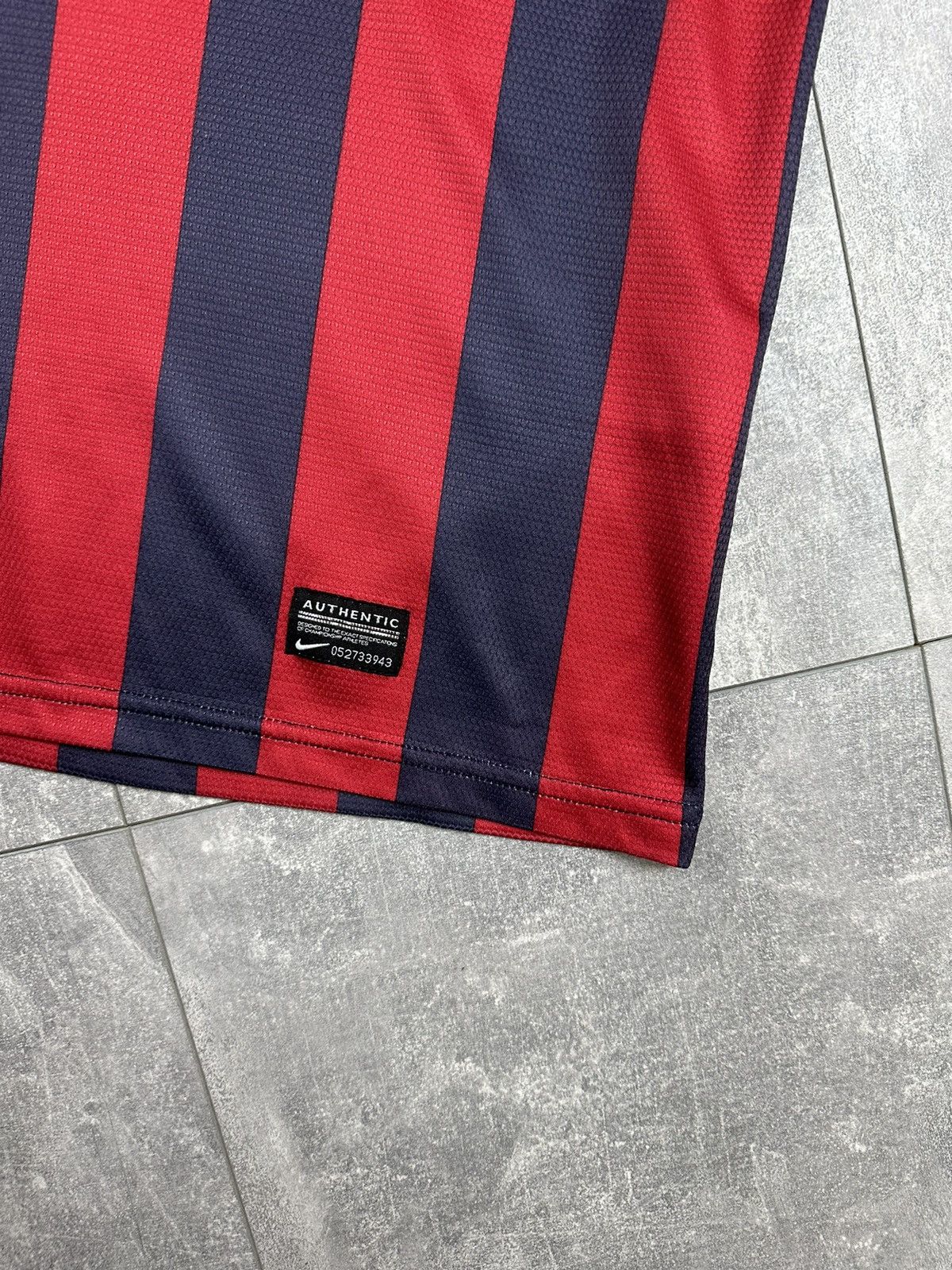Nike Nike Barcelona FC Soccer Jersey Vintage Size US L / EU 52-54 / 3 - 3 Thumbnail