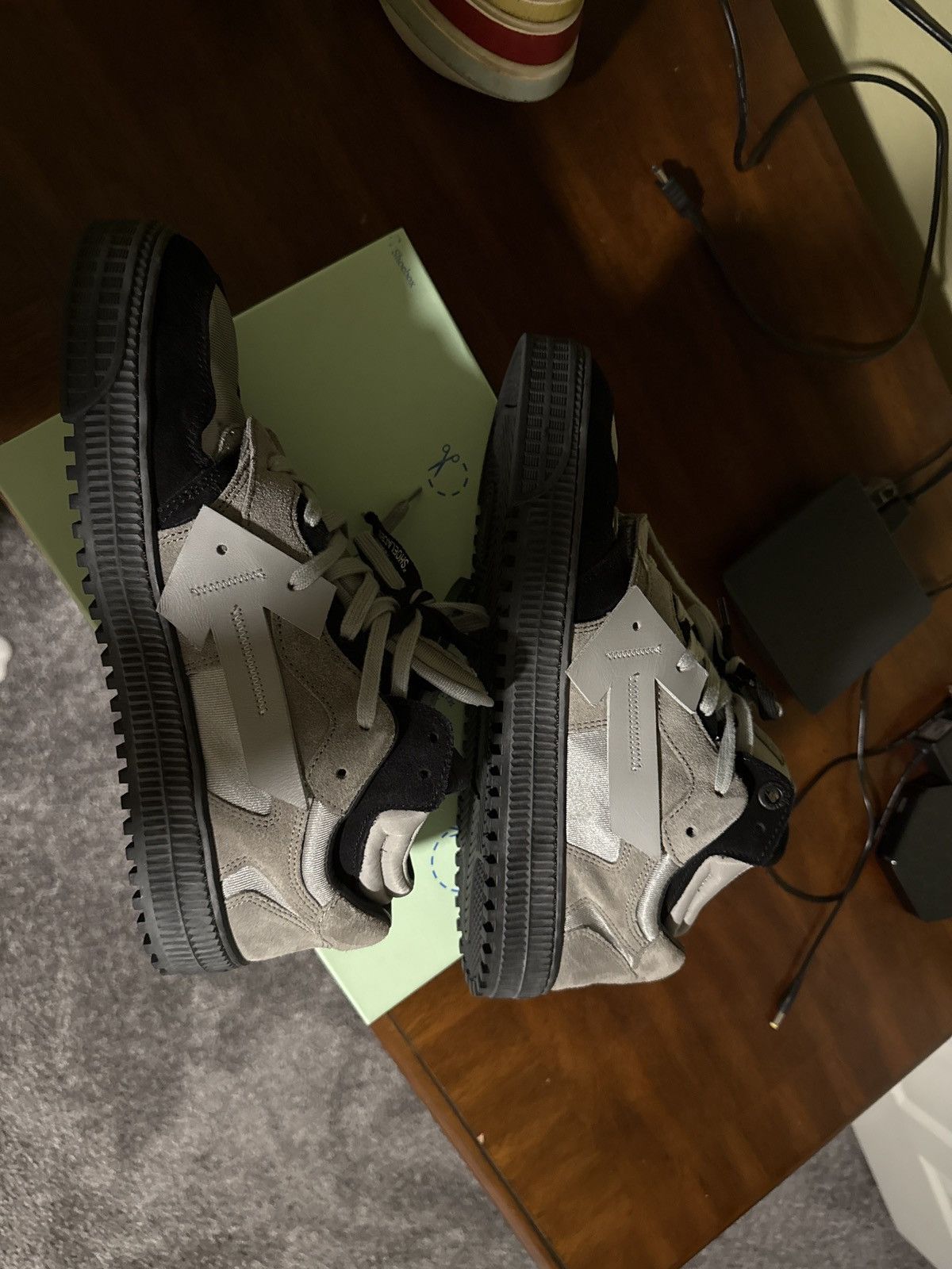 Off-White Floating arrow sneaker Size US 12 / EU 45 - 6 Thumbnail
