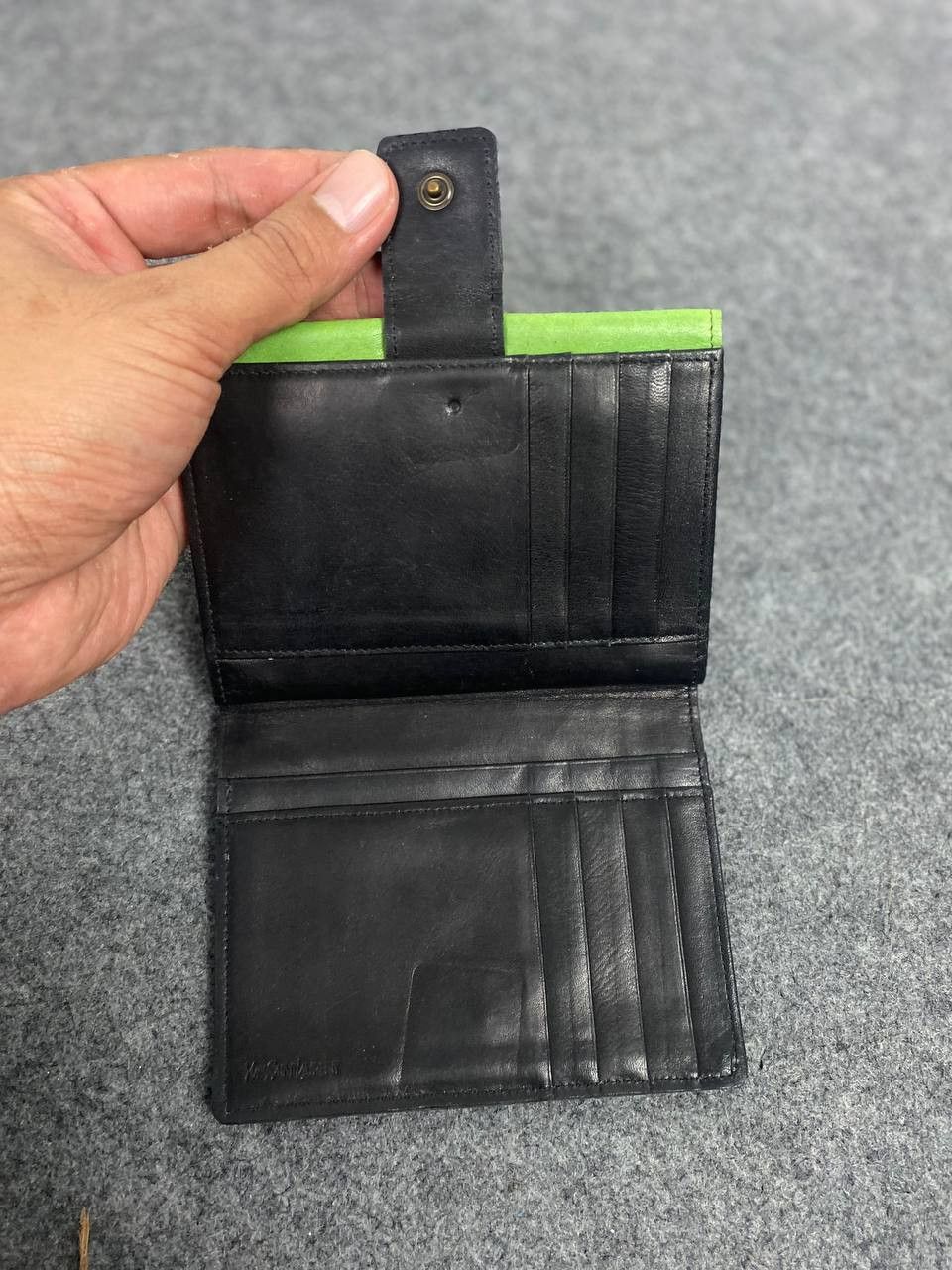 Yves Saint Laurent vintage yves saint laurent green leather wallet purse Size ONE SIZE - 5 Thumbnail
