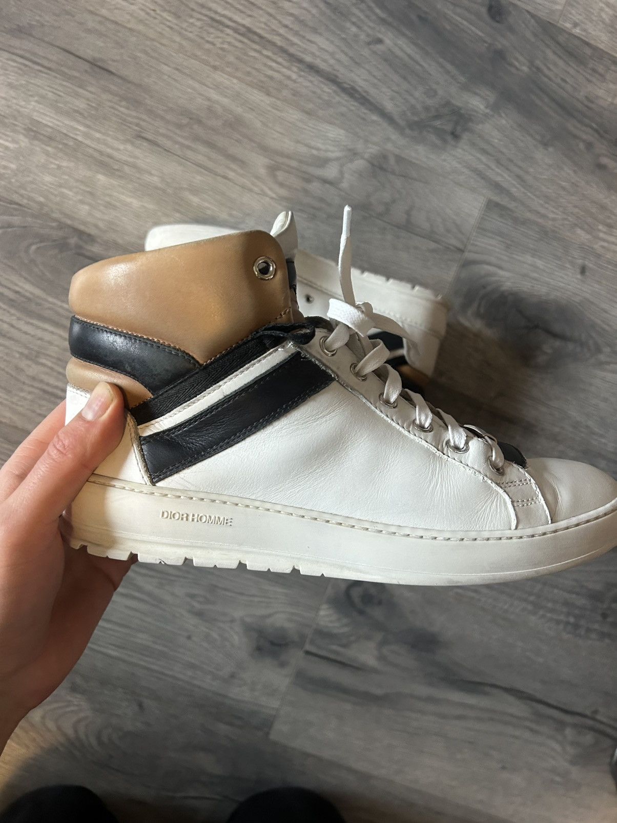 Dior Dior Homme High-Top Leather Sneakers in White and Tan Size US 8 / EU 41 - 3 Thumbnail