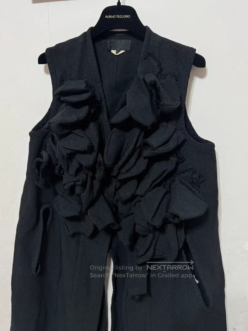Comme des Garcons Comme Des Garcons Body Adornment Petal Vest Size XS / US 0-2 / IT 36-38 - 3 Thumbnail