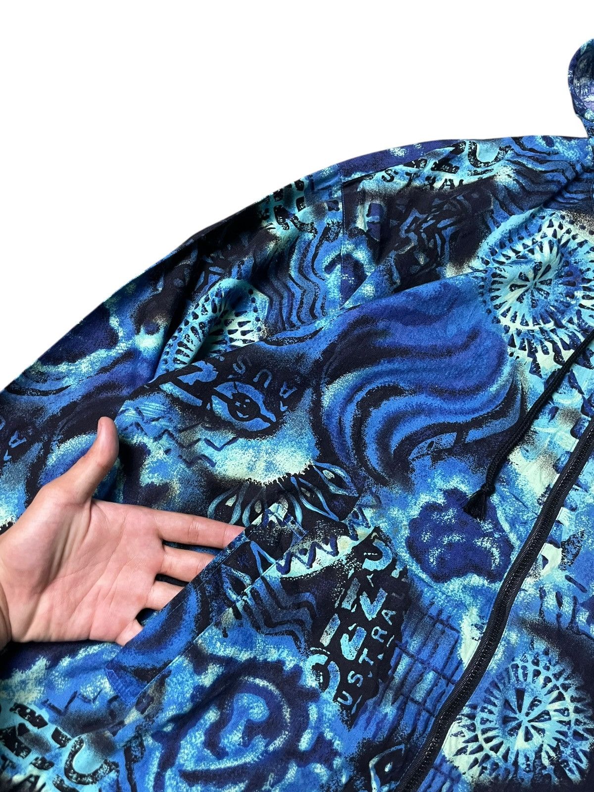 Japanese Brand × Vintage Vintage OZZY Australia Full-print Hoodies (74) Size US L / EU 52-54 / 3 - 8 Thumbnail