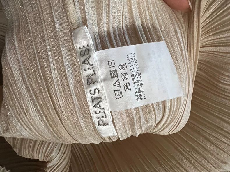 Other Issey Miyake size:one size Beige gold pleated asymmetrical Size XS / US 0-2 / IT 36-38 - 5 Thumbnail