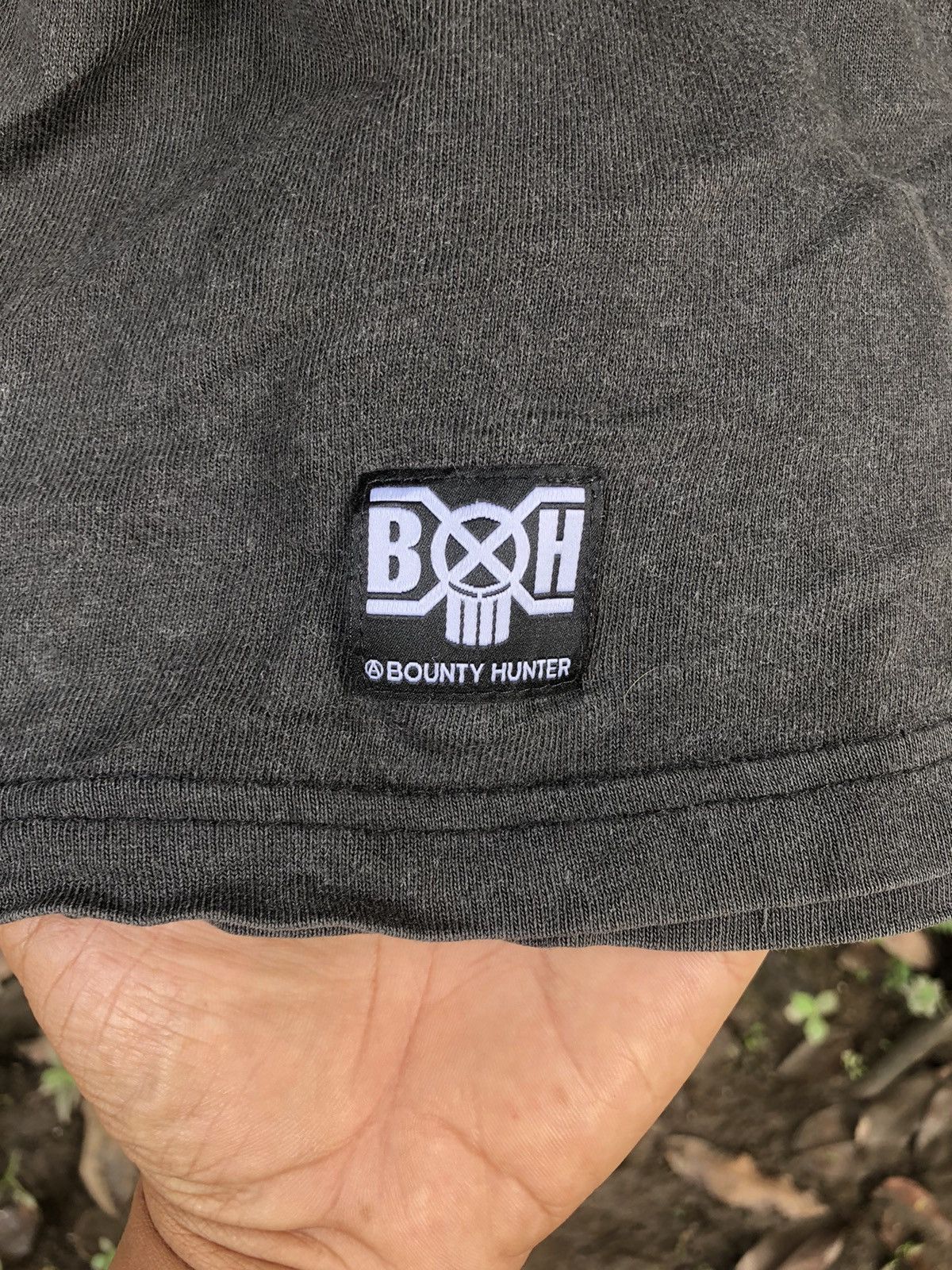 Bounty Hunter RARE Vintage Neighbourhood X Bounty Hunter Faded Tee Size US L / EU 52-54 / 3 - 5 Thumbnail