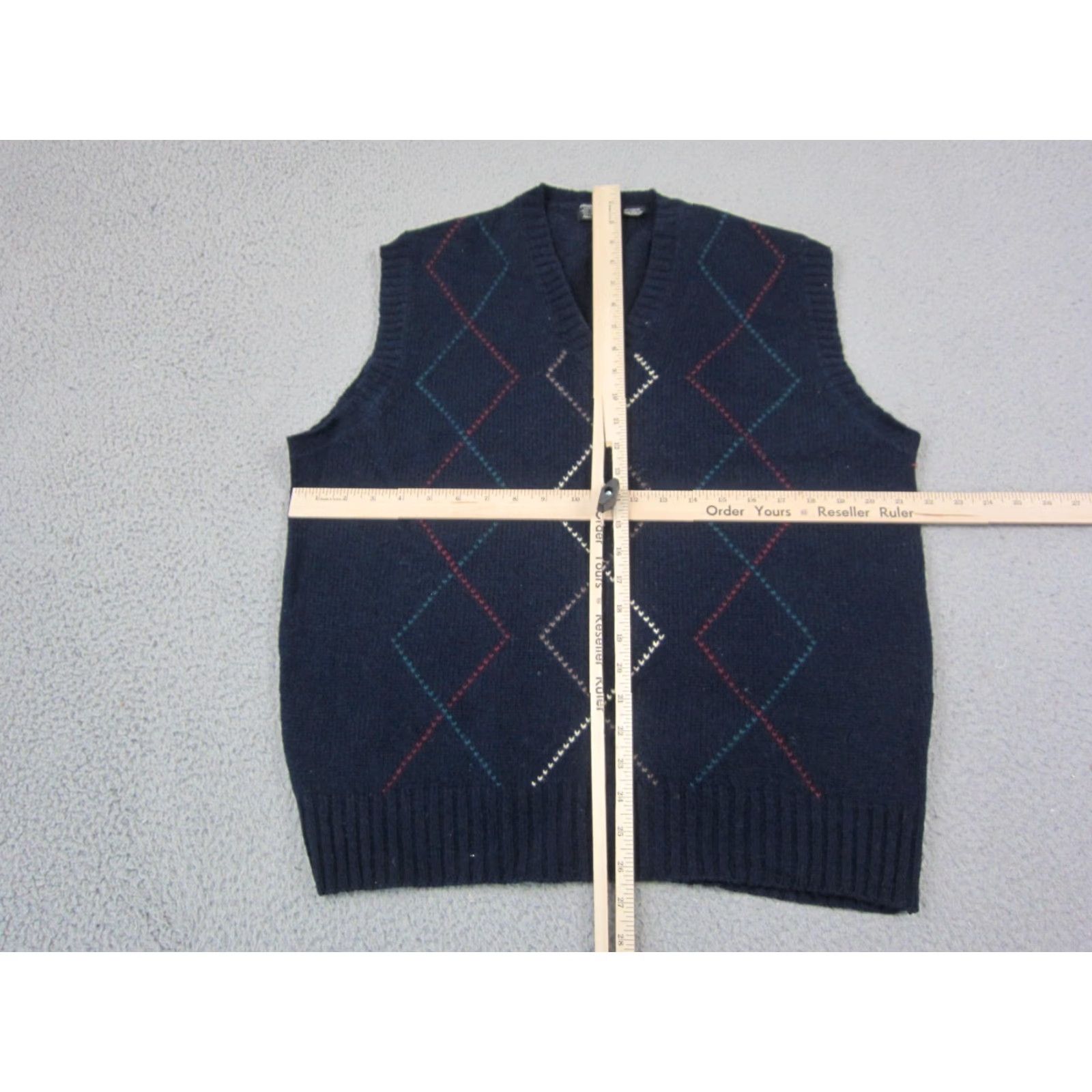 Brooks Brothers VINTAGE Brooks Brothers Sweater Vest Shirt Adult L Blue 100% Wool Argyle 80s 70s Mens Vest Classic Preppy 90s 80s Size US L / EU 52-54 / 3 - 6 Thumbnail