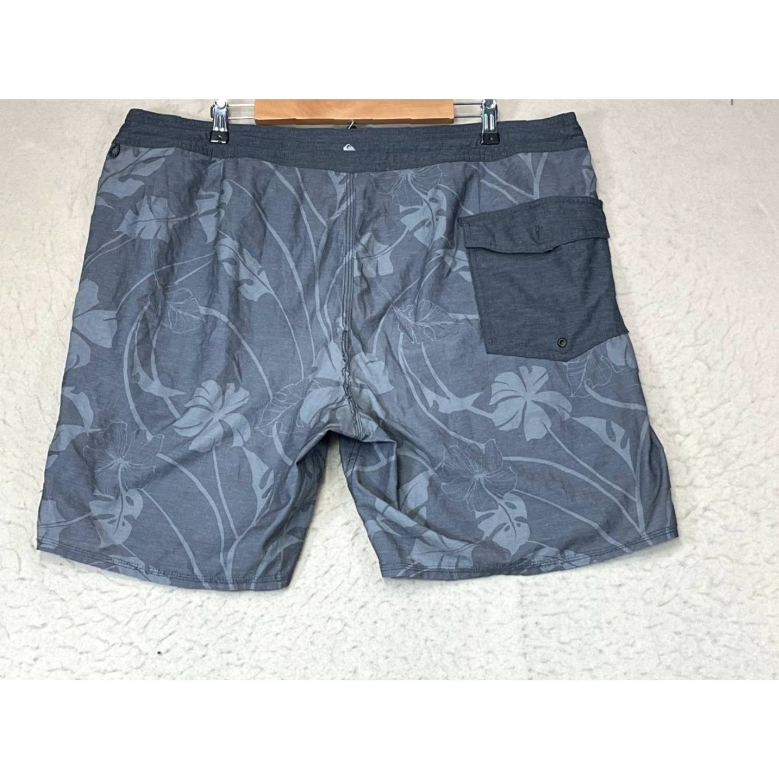 Quiksilver Quiksilver Waterman Board Shorts Men 40 Gray Hawaiian Summer Beach Lifeguard Surfing Swimming Back Pocket Drawstring Regular Adult Men's Bottom Size US 40 / EU 56 - 2 Thumbnail