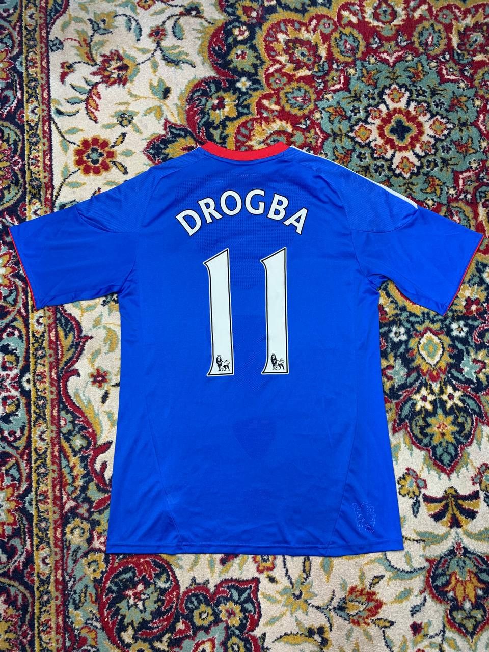 Adidas FC CHELSEA 2010/2011 DIDIER DROGBA SOCCER FOOTBALL SHIRT Size US M / EU 48-50 / 2 - 4 Thumbnail