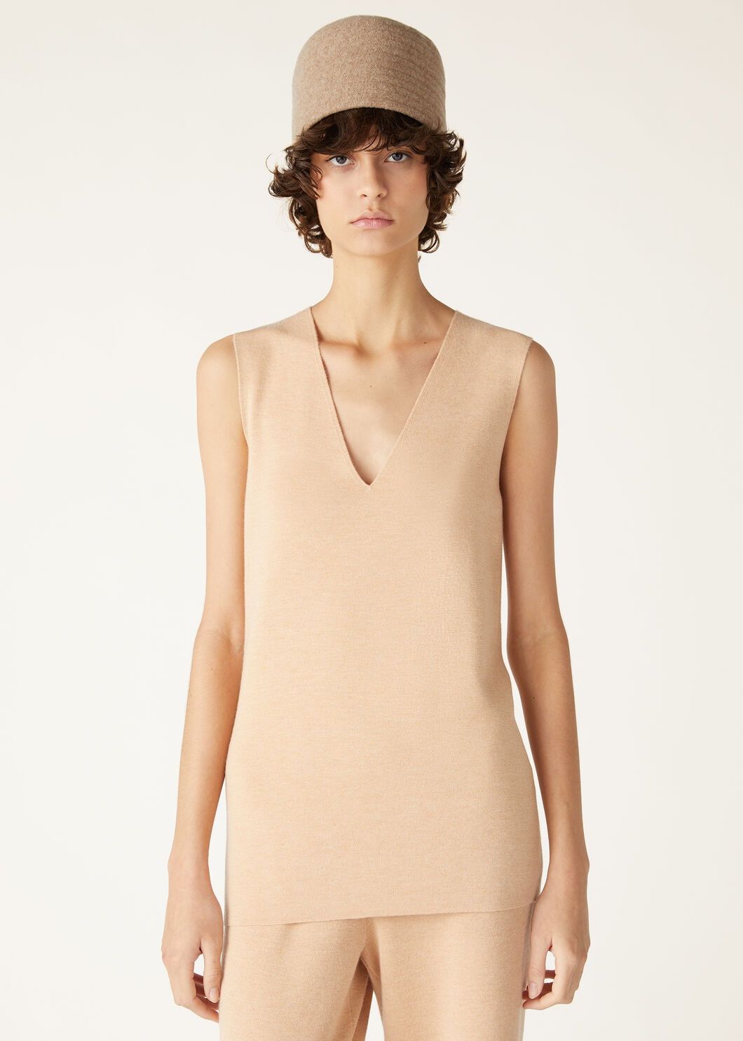 Loro Piana o1w1db10825 FAO4510 Cocooning Top in Beige Size S / US 4 / IT 40 - 4 Thumbnail