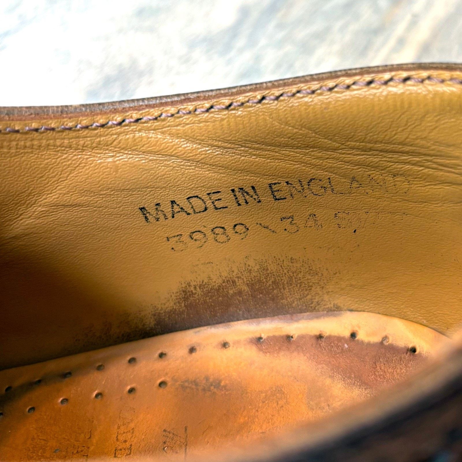 Dr. Martens Dr. Martens Vintage England Brown Brogue Oxford Shoes Size 7 Size US 7 / EU 40 - 11 Thumbnail