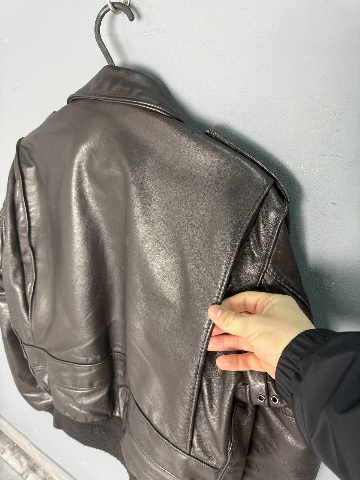 Schott 70-x Schott Distressed Leather Jacket Bomber Brown Aviator Size US M / EU 48-50 / 2 - 18 Thumbnail