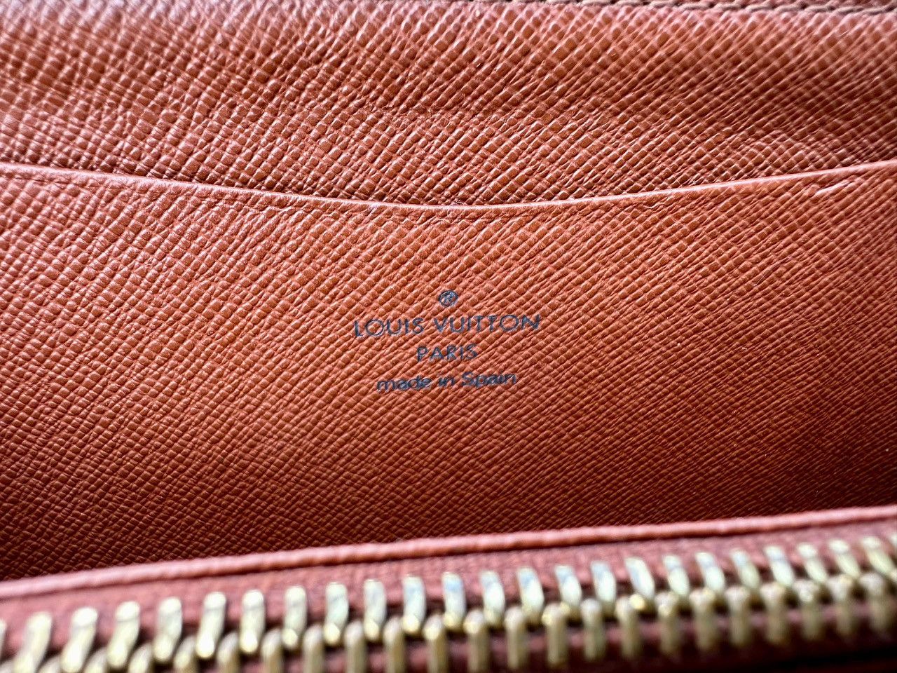 Louis Vuitton Authentic Louis Vuitton Monogram Canvas Zippy Wallet Size ONE SIZE - 8 Thumbnail