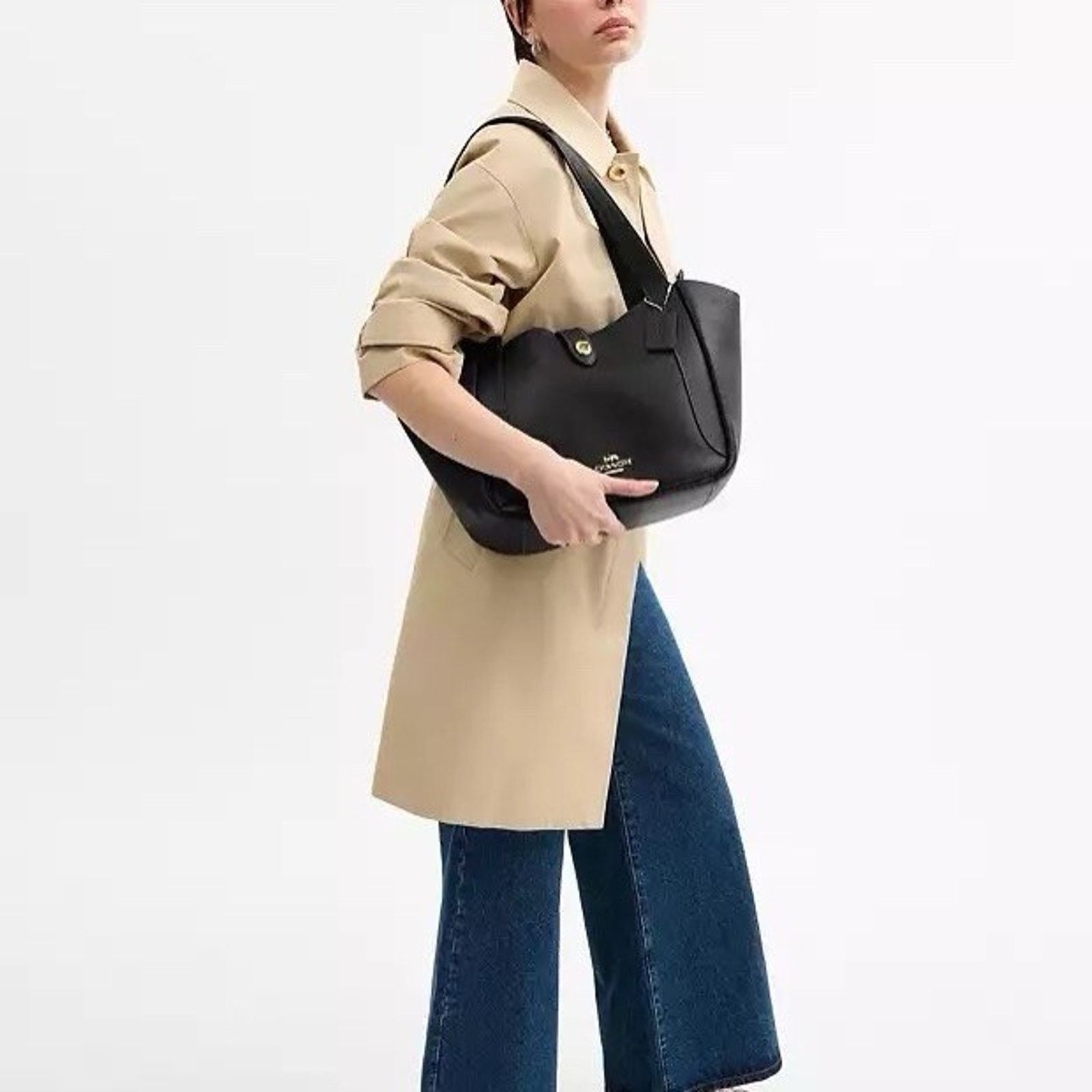 Coach NWT COACH Hadley Turnlock Tote Bag Leather Gold/Black CAL17 Size ONE SIZE - 6 Thumbnail