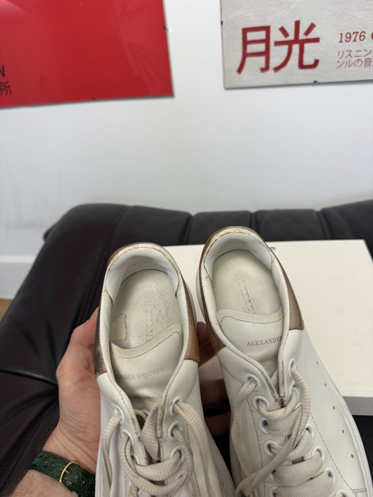 Alexander McQueen Alexander Mcqueen Oversize Sneakers Women White Leather Size US 7 / IT 37 - 7 Thumbnail