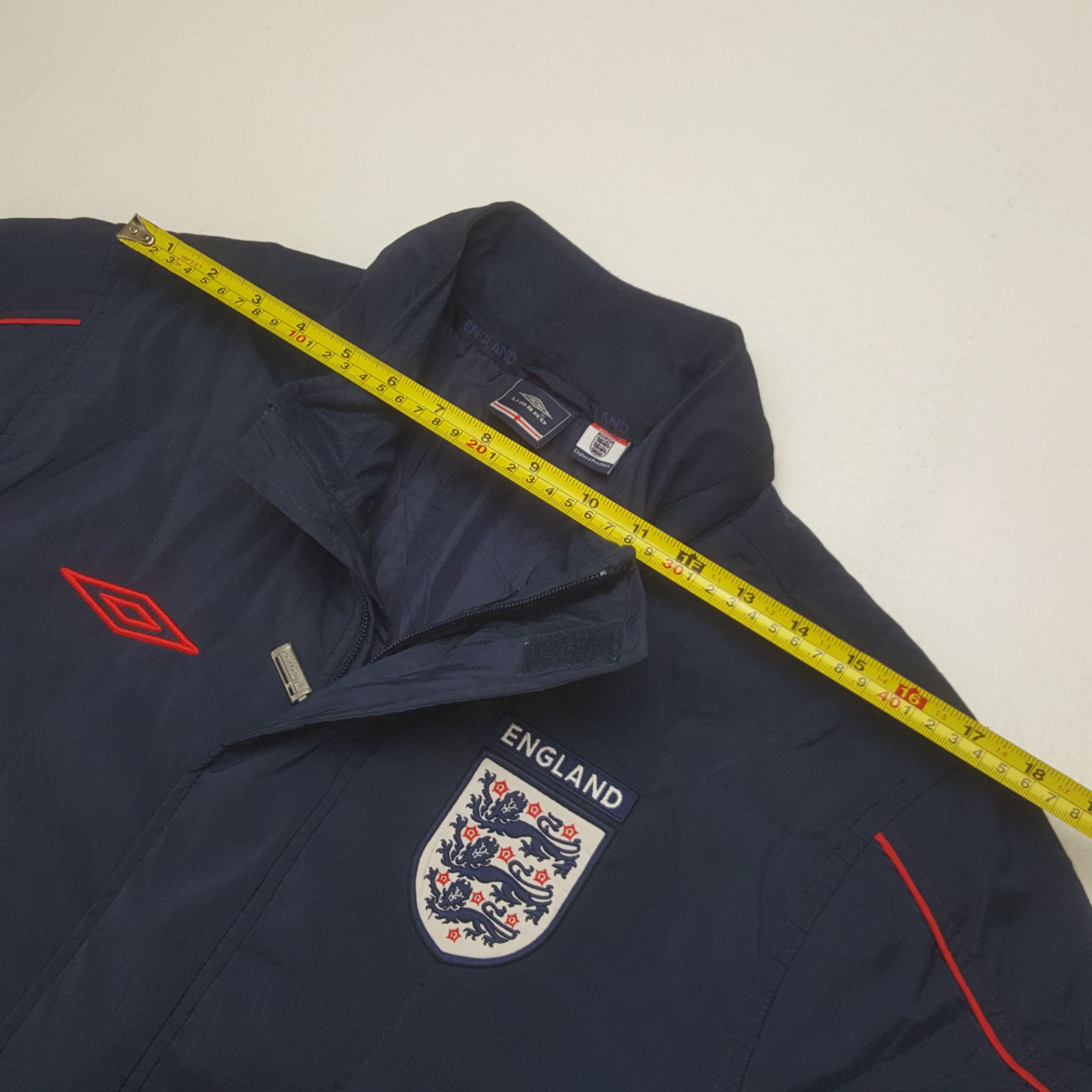Umbro Vintage Umbro England Soccer Team Windbreaker Jacket C324N6 Size US L / EU 52-54 / 3 - 5 Thumbnail