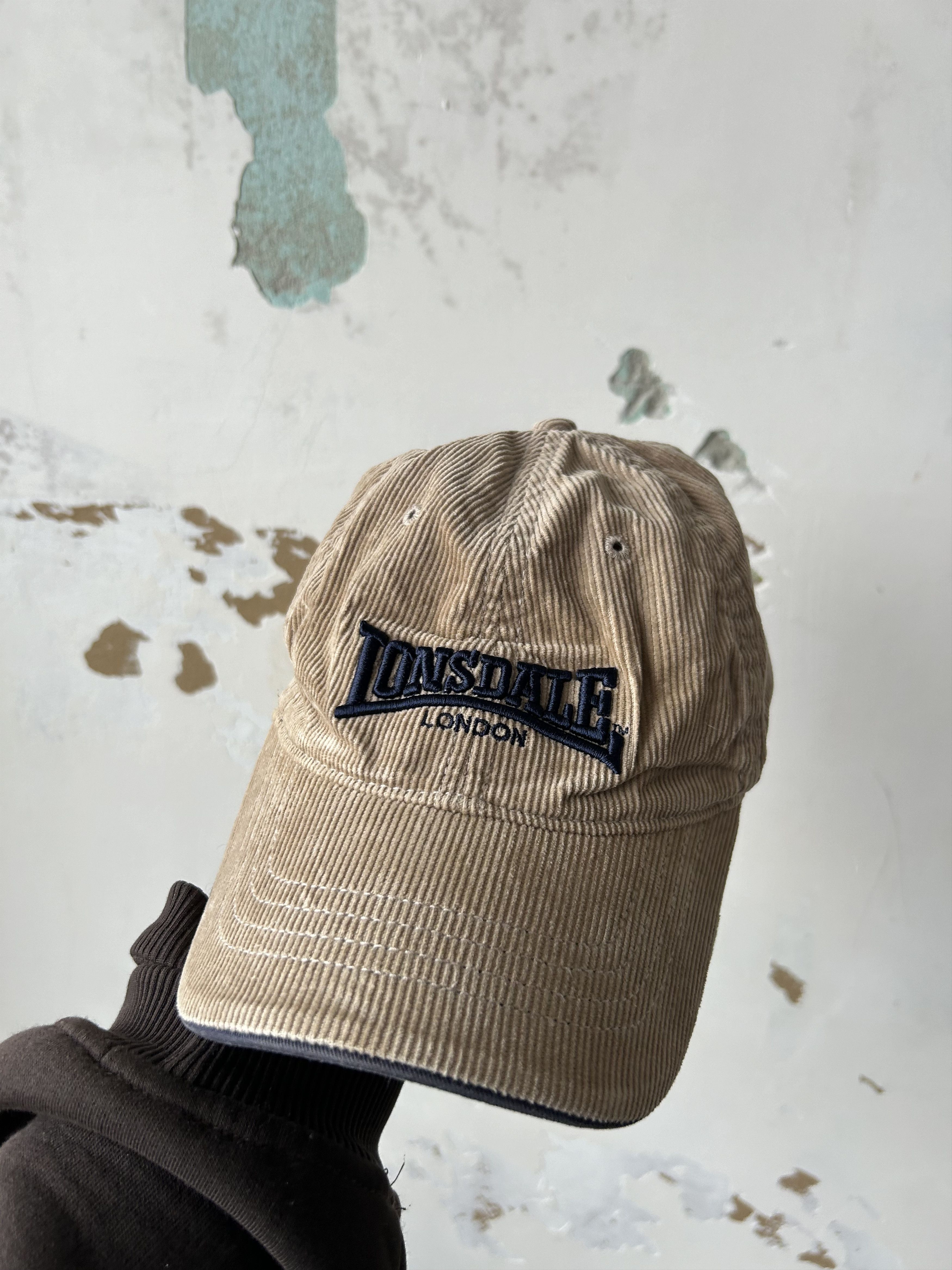 Lonsdale × Vintage Vintage Lonsdale London 90s Embroidered Logo Beige Cap Hat Size ONE SIZE - 2 Thumbnail