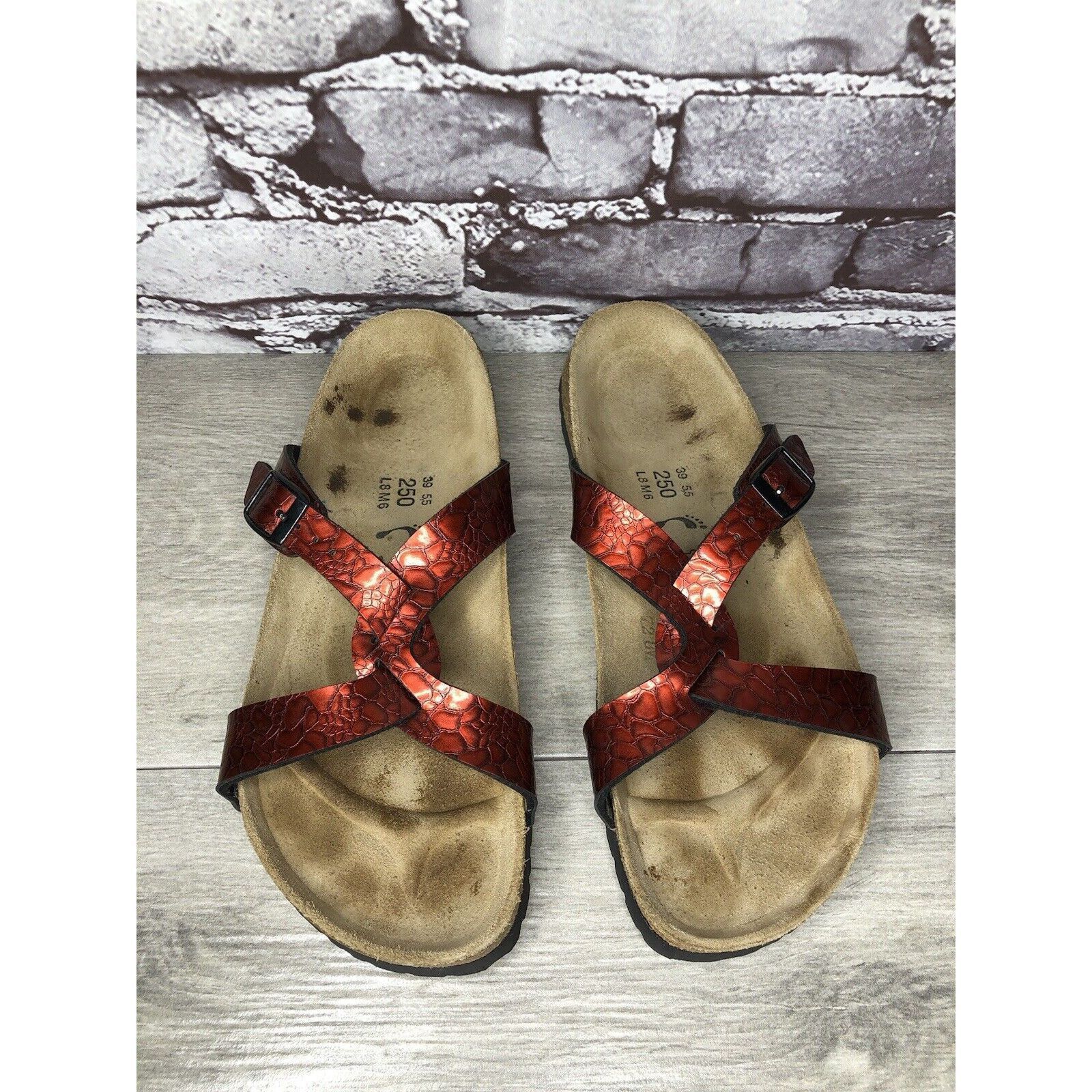 Birkenstock Birkenstock Birki’s Red Patent Leather Croc Cork Strap Sanda Size US 8 / IT 38 - 2 Thumbnail