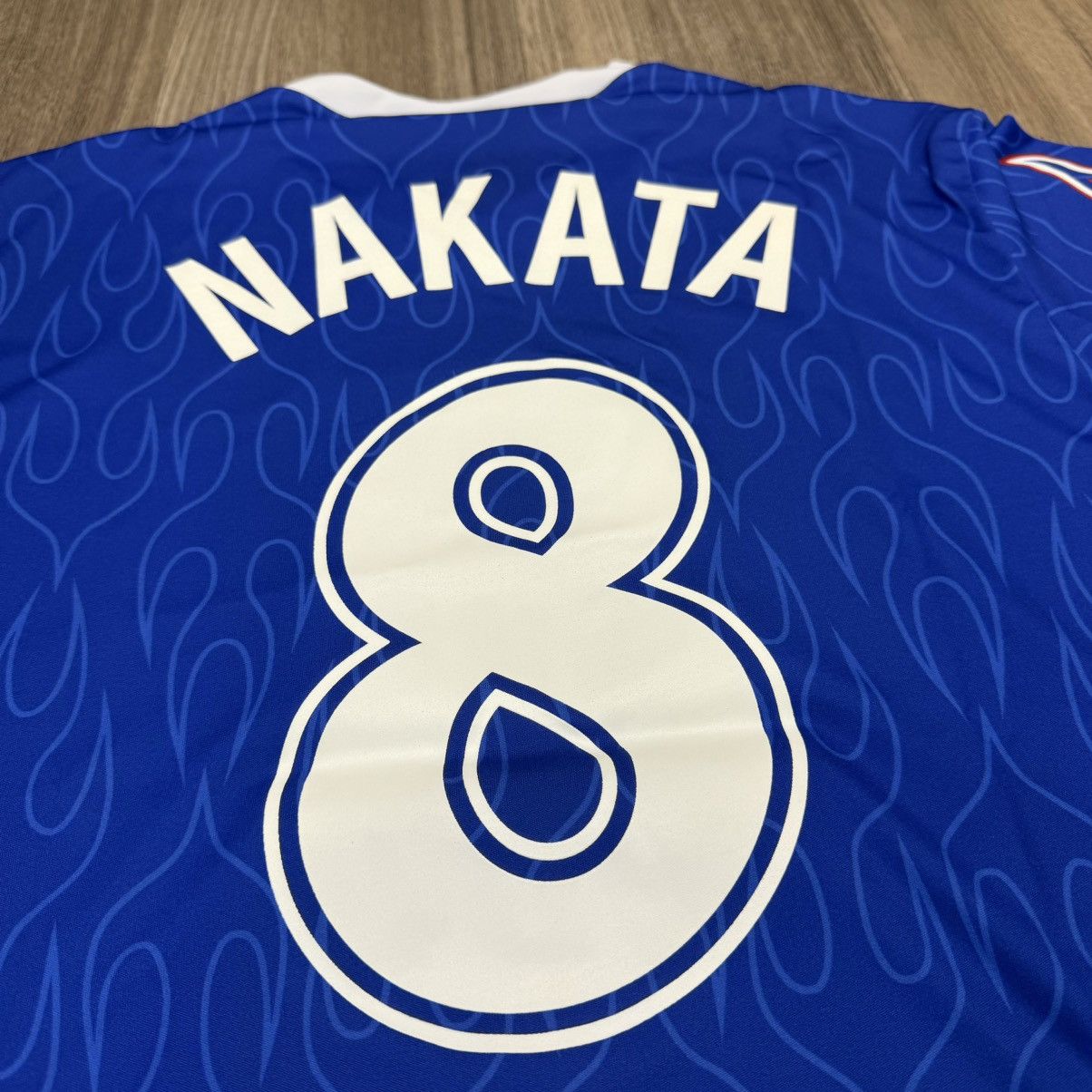 Adidas Japan 1998 retro home shirt #8 Nakata (bnwt) Size US M / EU 48-50 / 2 - 5 Thumbnail