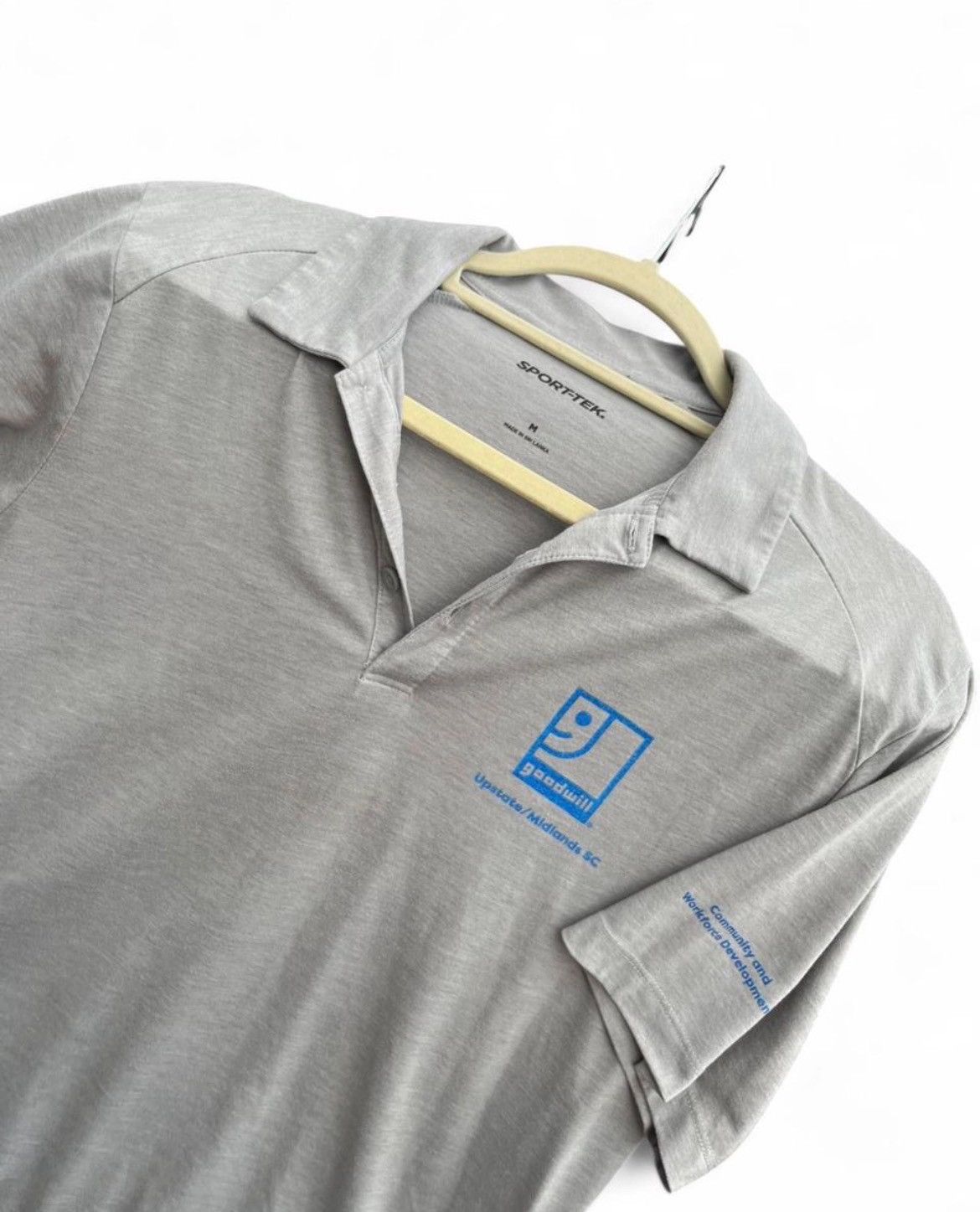 Other Vintage Goodwill Polo Northeast BC Graphic Size US M / EU 48-50 / 2 - 5 Thumbnail