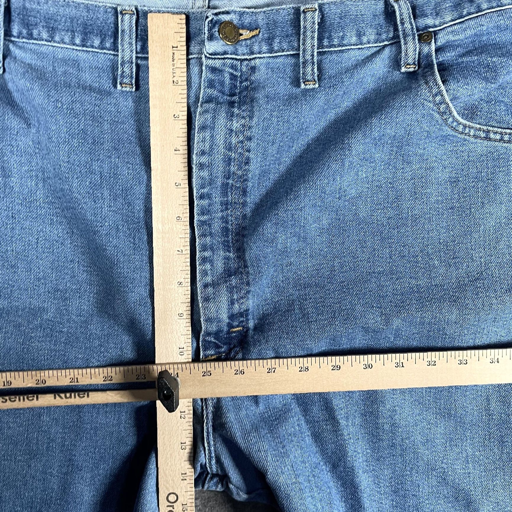 Wrangler Wrangler Jeans Mens 48x28 Blue Medium Wash Relaxed Straight Leg Denim 35005SW Size US 32 / EU 48 - 6 Thumbnail