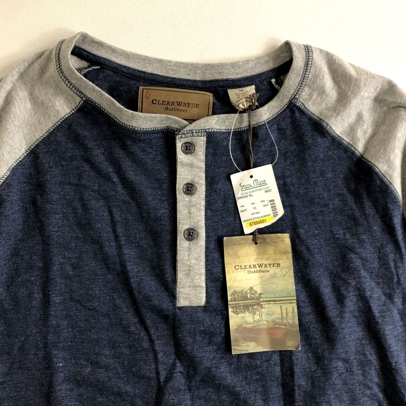 Vintage VINTAGE Clearwater Outfitters Blue Grey Size Medium Henley Shirt Size US M / EU 48-50 / 2 - 3 Thumbnail