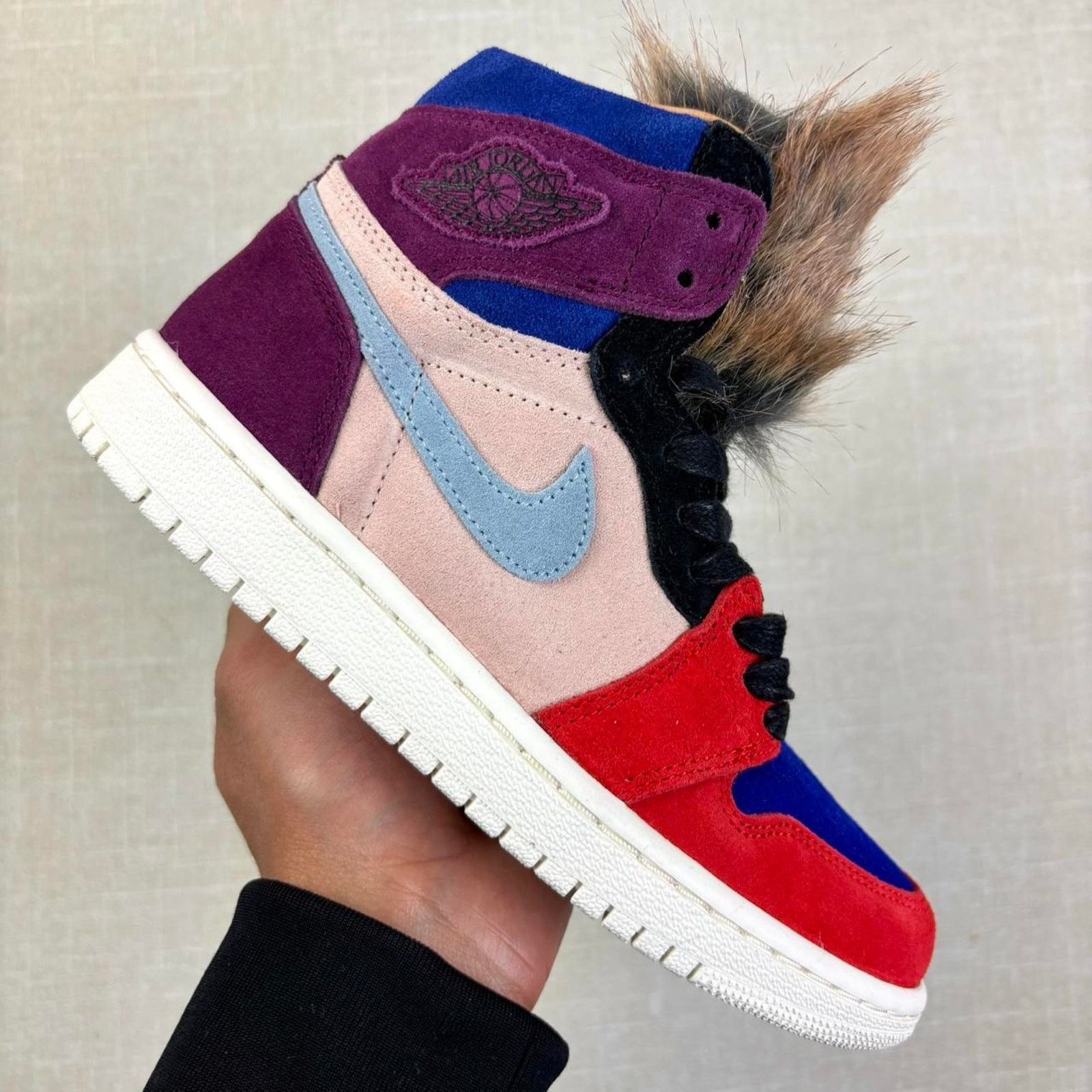 🌈 2018 Aleali May x Jordan 1 Retro High “Court Lux” 5W