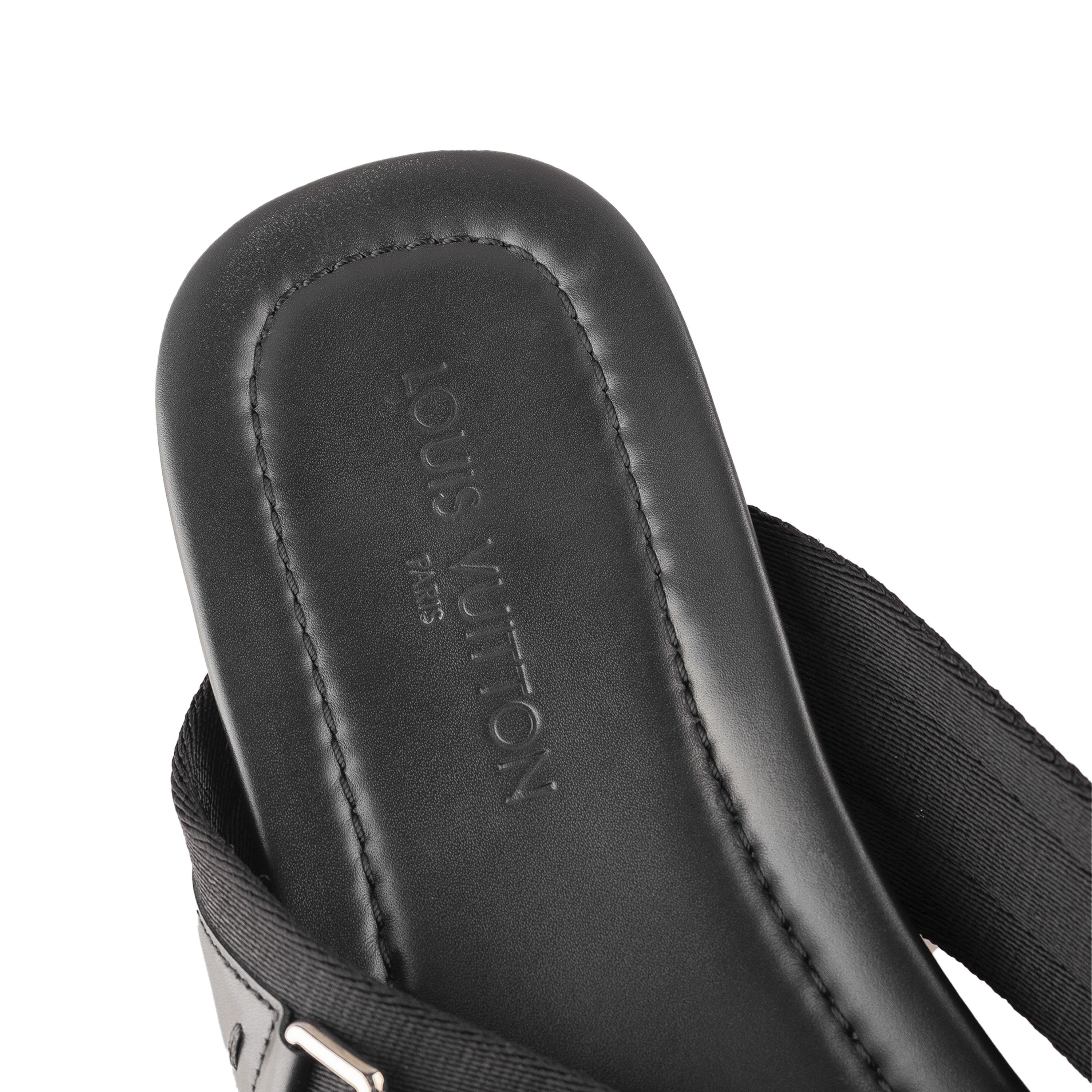 Louis Vuitton Louis Vuitton Black Thong Leather Logo Sandals Size US 11 / EU 44 - 7 Thumbnail