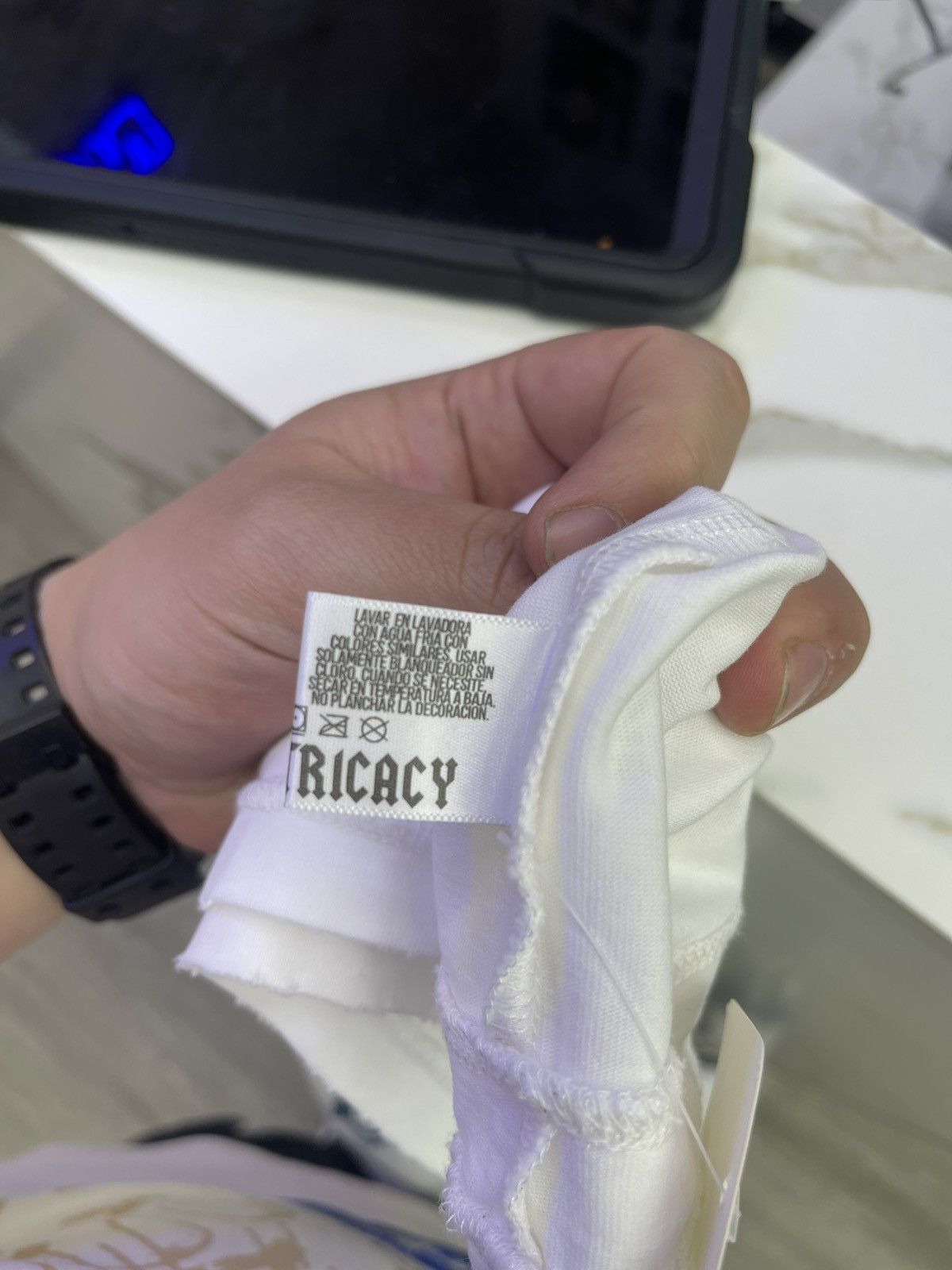 LOST INTRICACY Lost Intricacy long sleeve white/blue Size US S / EU 44-46 / 1 - 6 Thumbnail